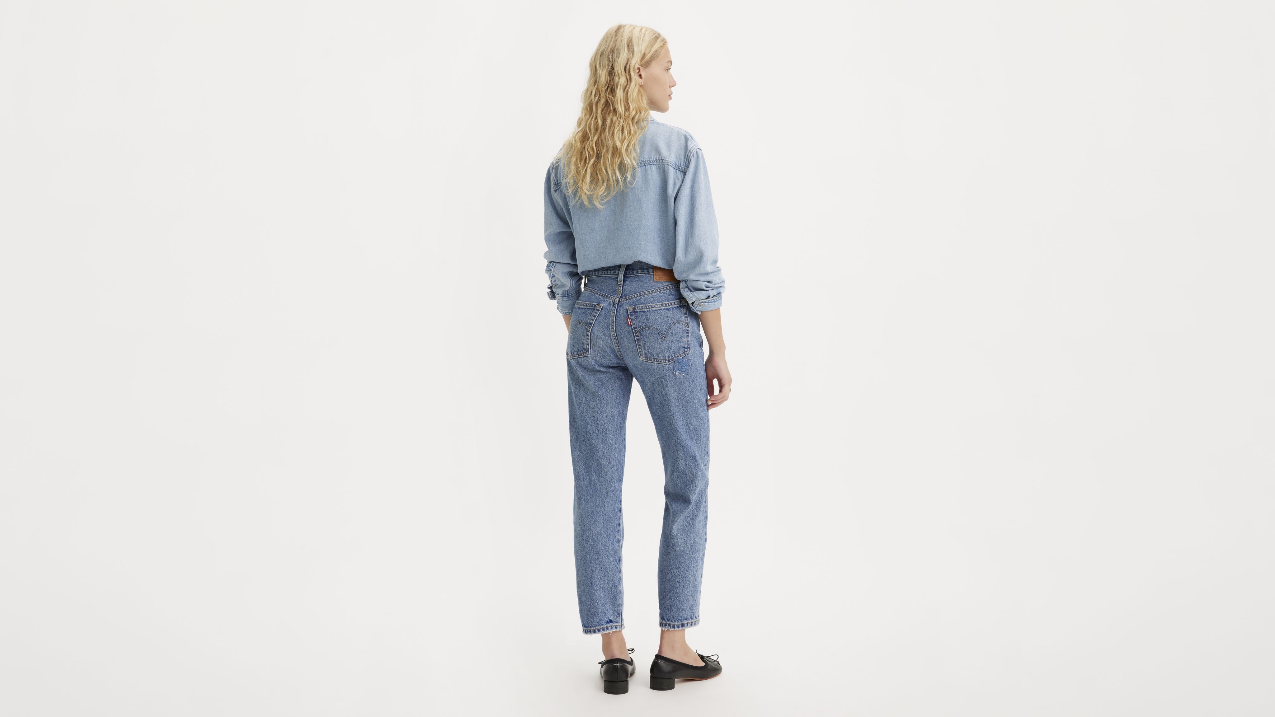 501® Original Cropped Women's Jeans 3