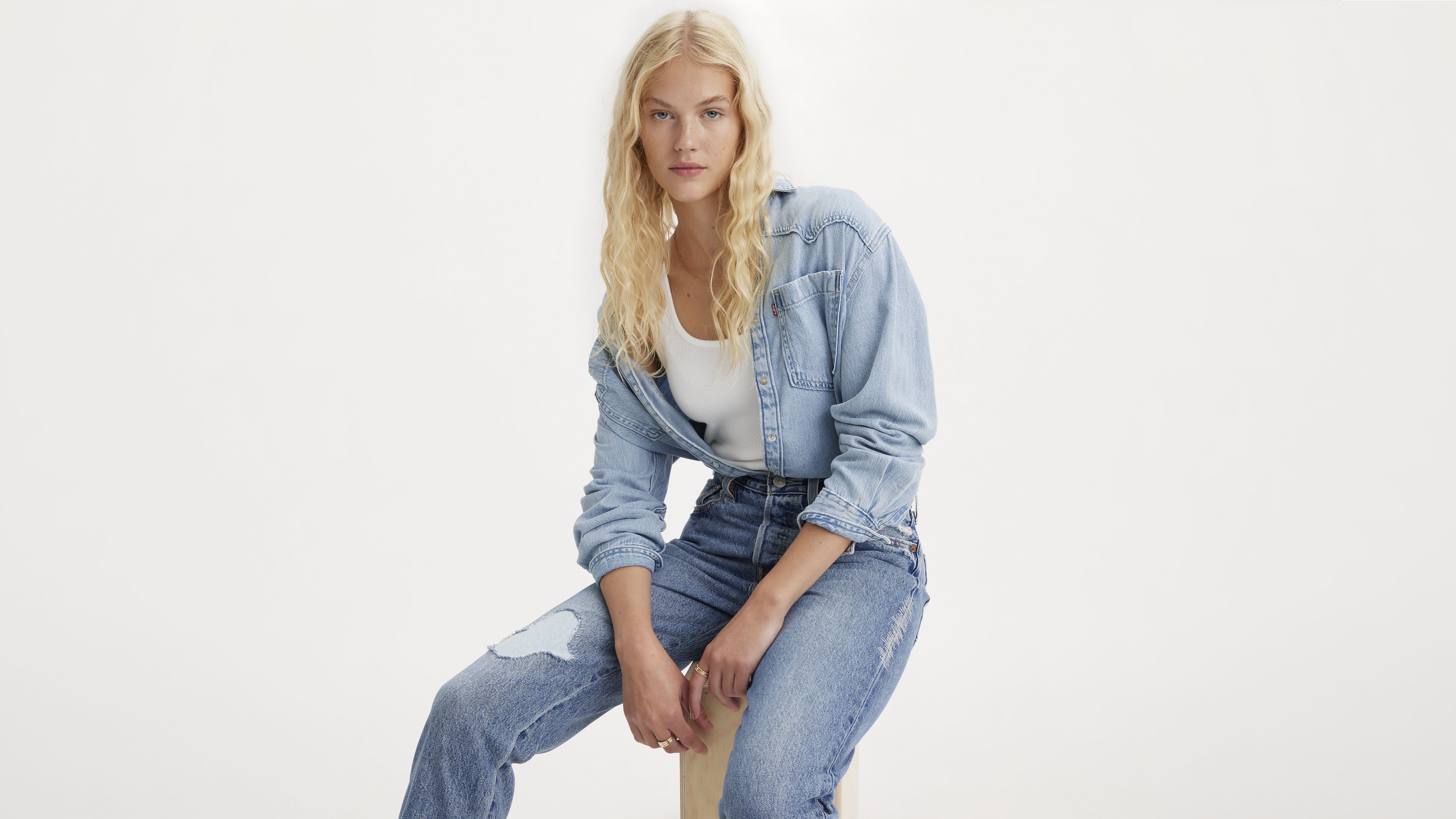 501® Original Cropped Women's Jeans 2