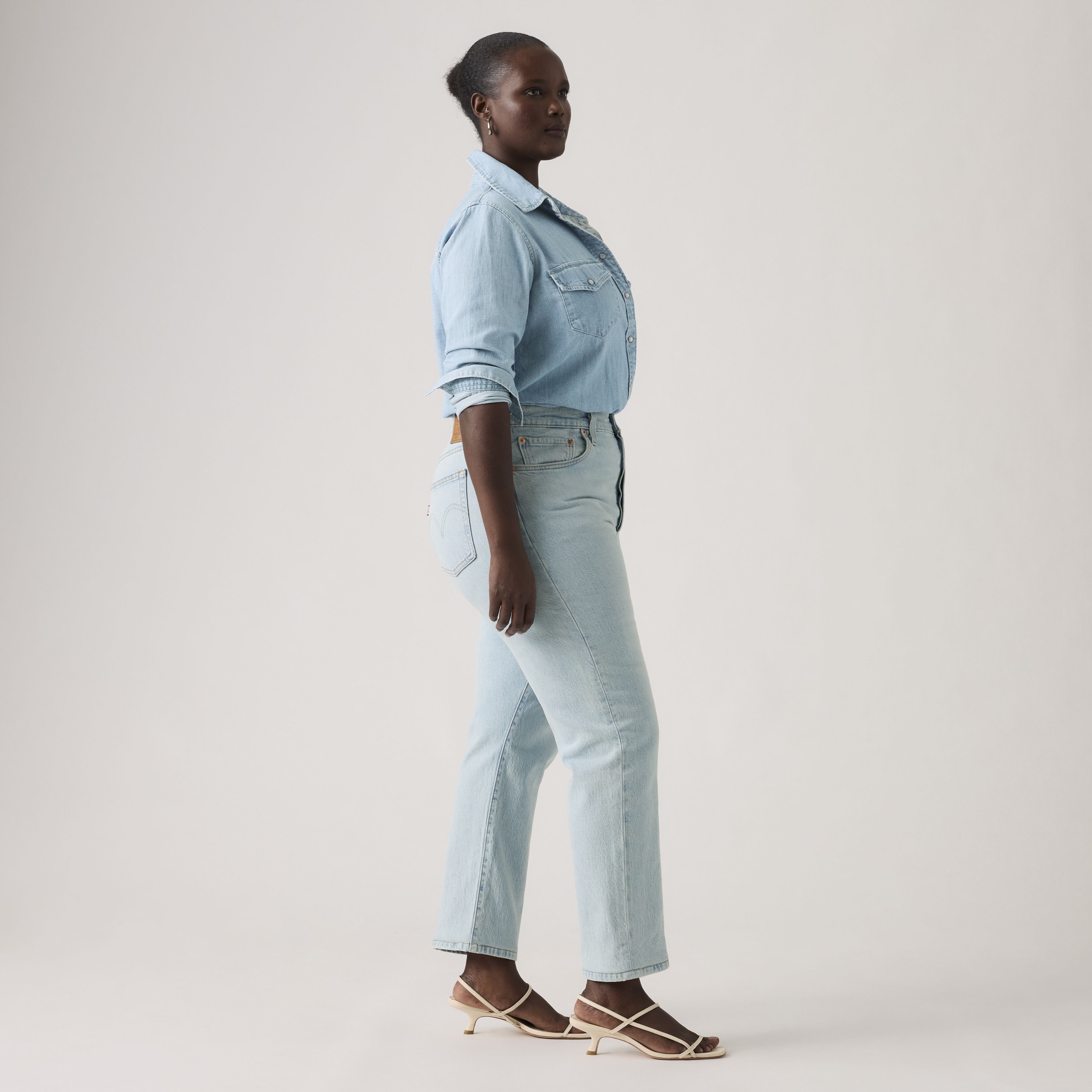 501® Original Cropped Women's Jeans 13