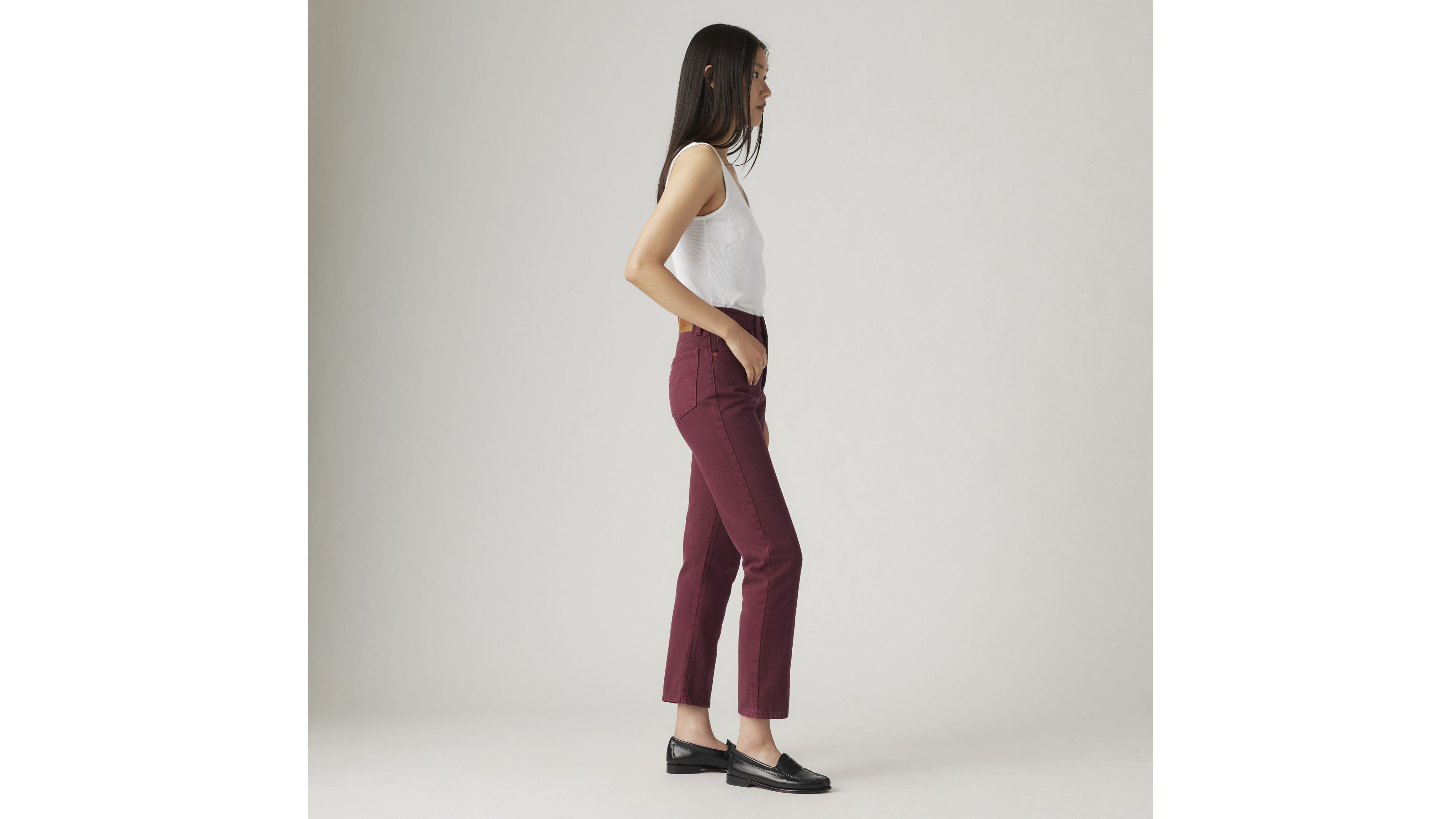 501® Original Cropped Women's Jeans 4
