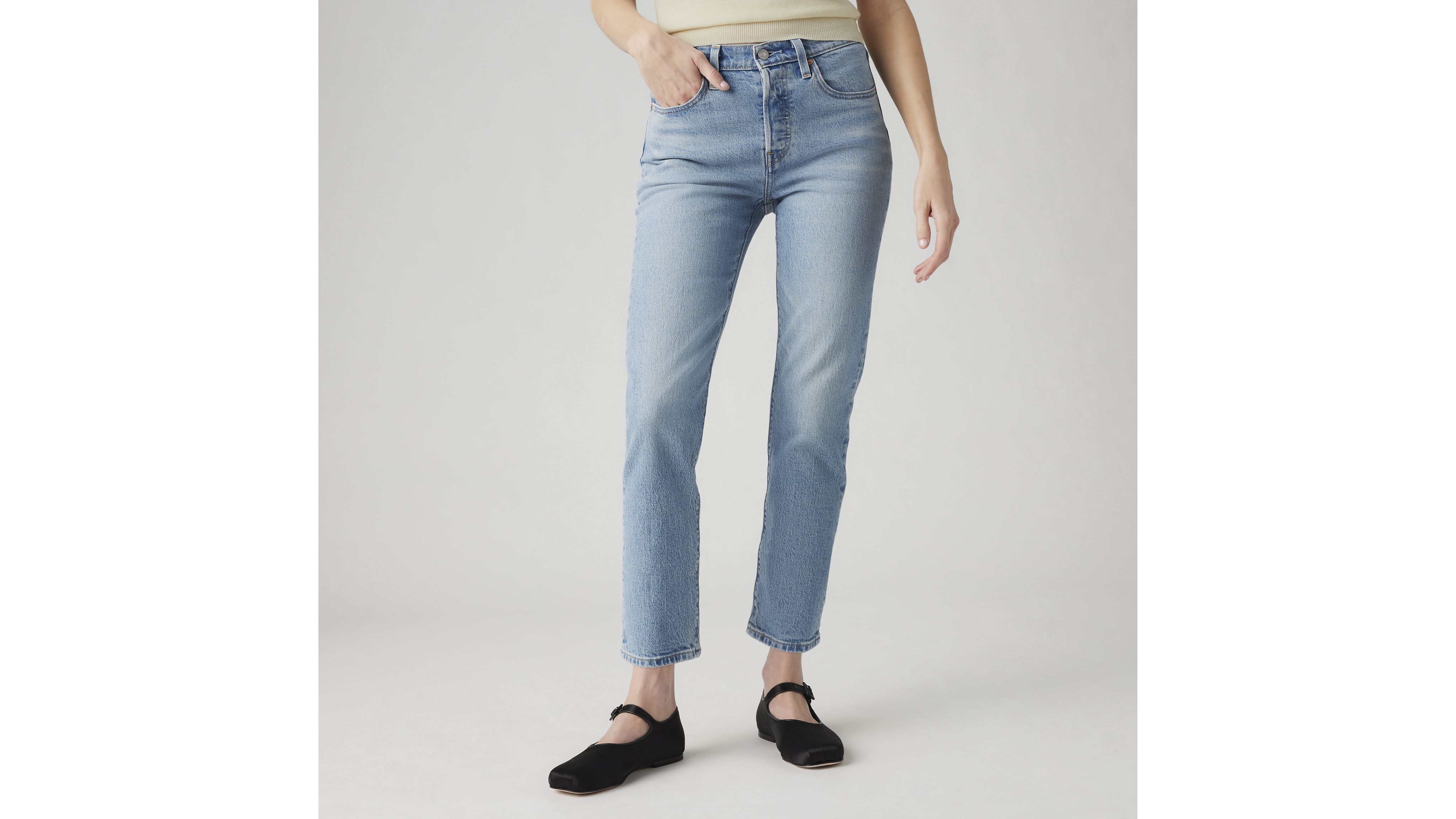 501® Original Cropped Women's Jeans 2