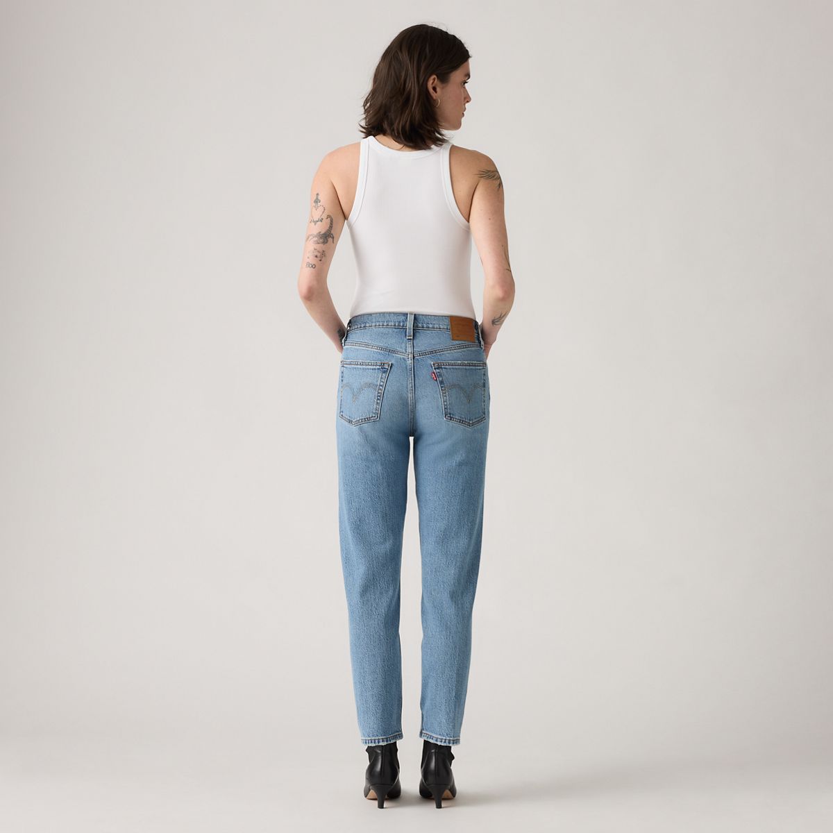 501® Original Fit Cropped Women's Jeans — Where To Now - Medium Wash