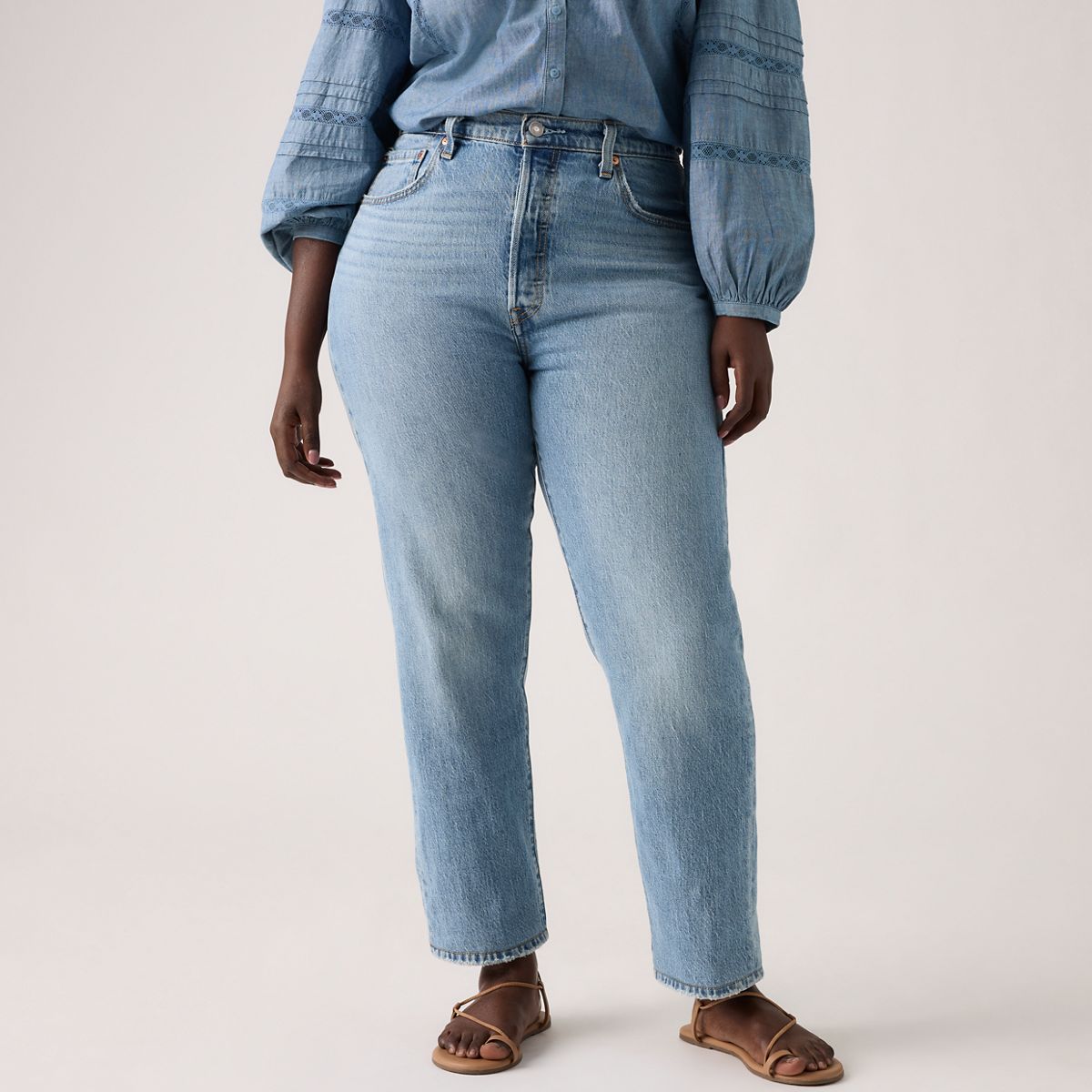 501® Original Fit Cropped Women's Jeans — Where To Now - Medium Wash
