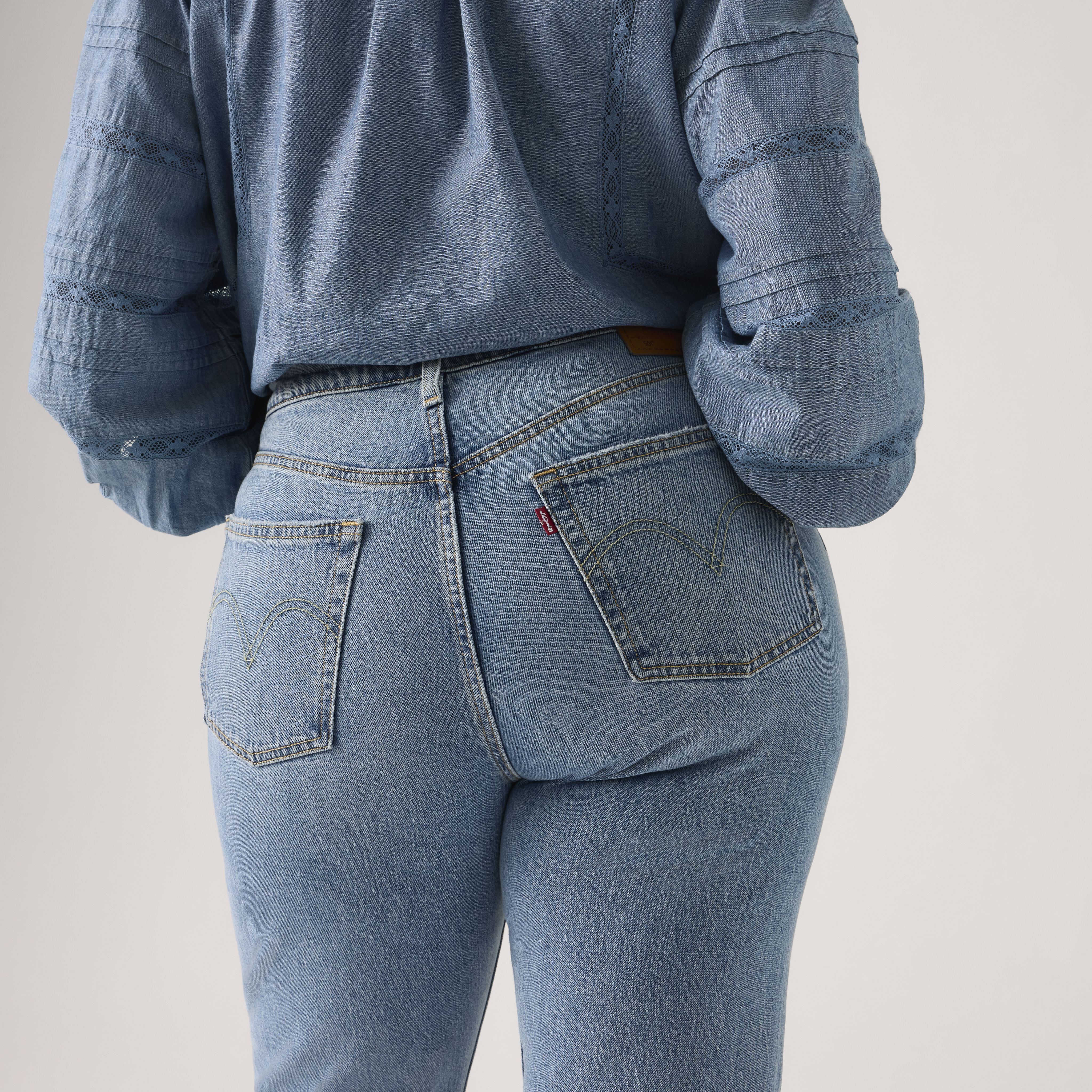 501® Original Cropped Women's Jeans - Medium Wash | Levi's® US