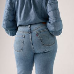 501® Original Fit Cropped Women's Jeans — Where To Now - Medium Wash 13