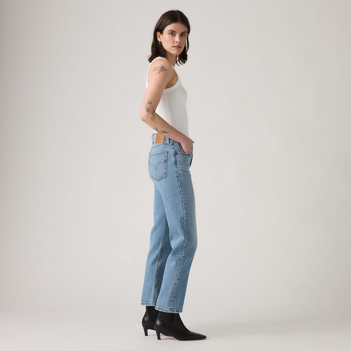 501® Original Fit Cropped Women's Jeans — Where To Now - Medium Wash