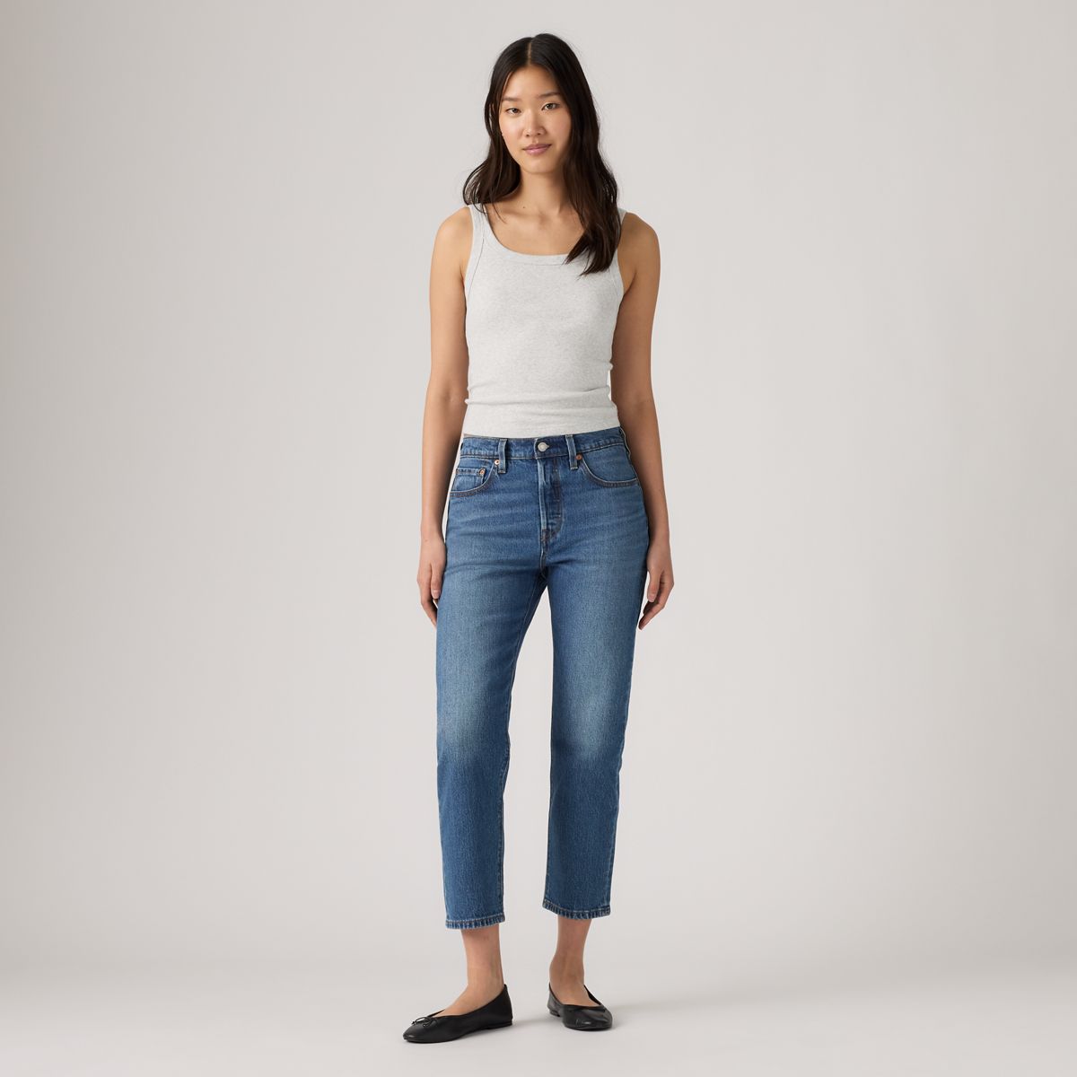 501® Original Fit Cropped Women's Jeans — Array Away - Medium Wash