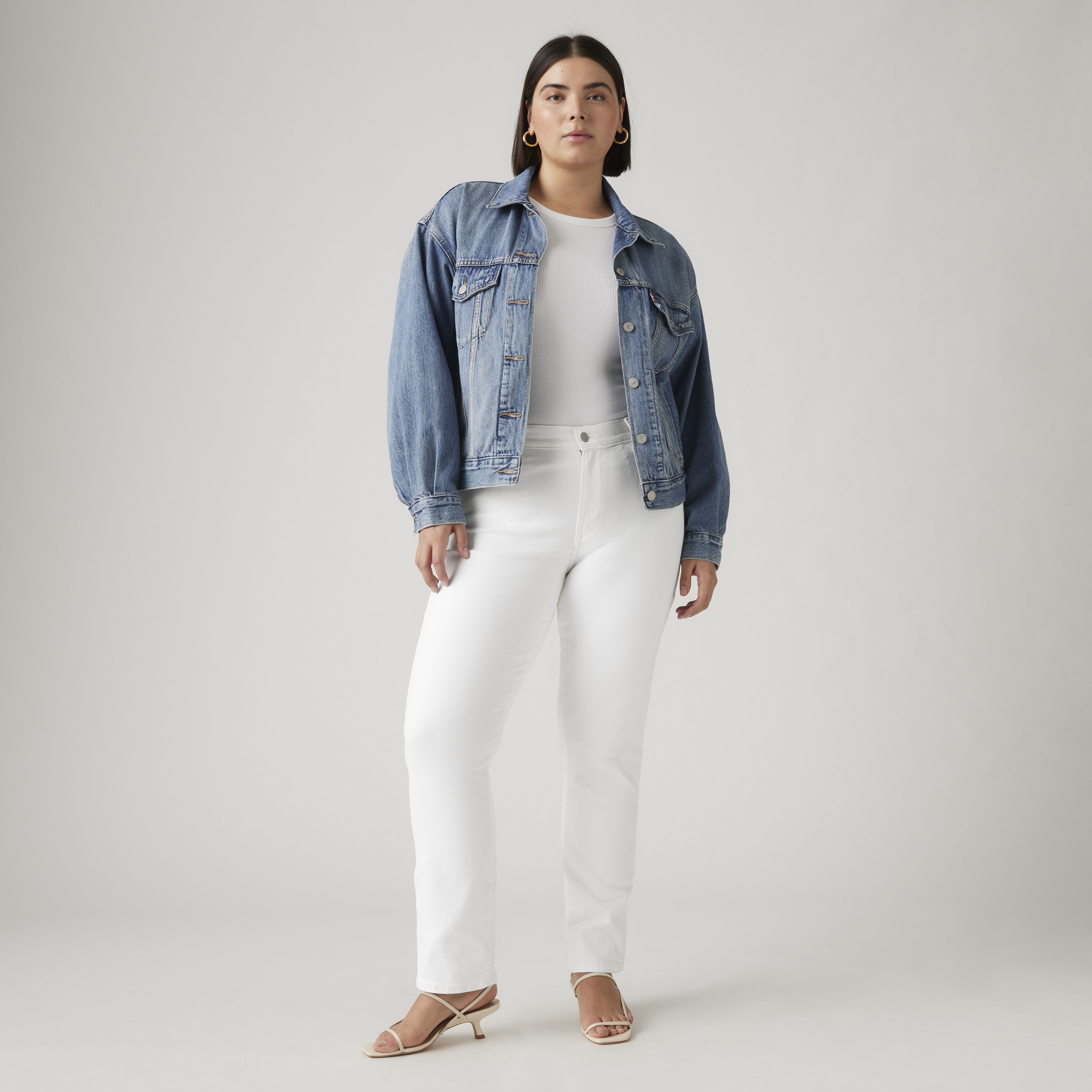 Classic Straight Fit Women's Jeans 6