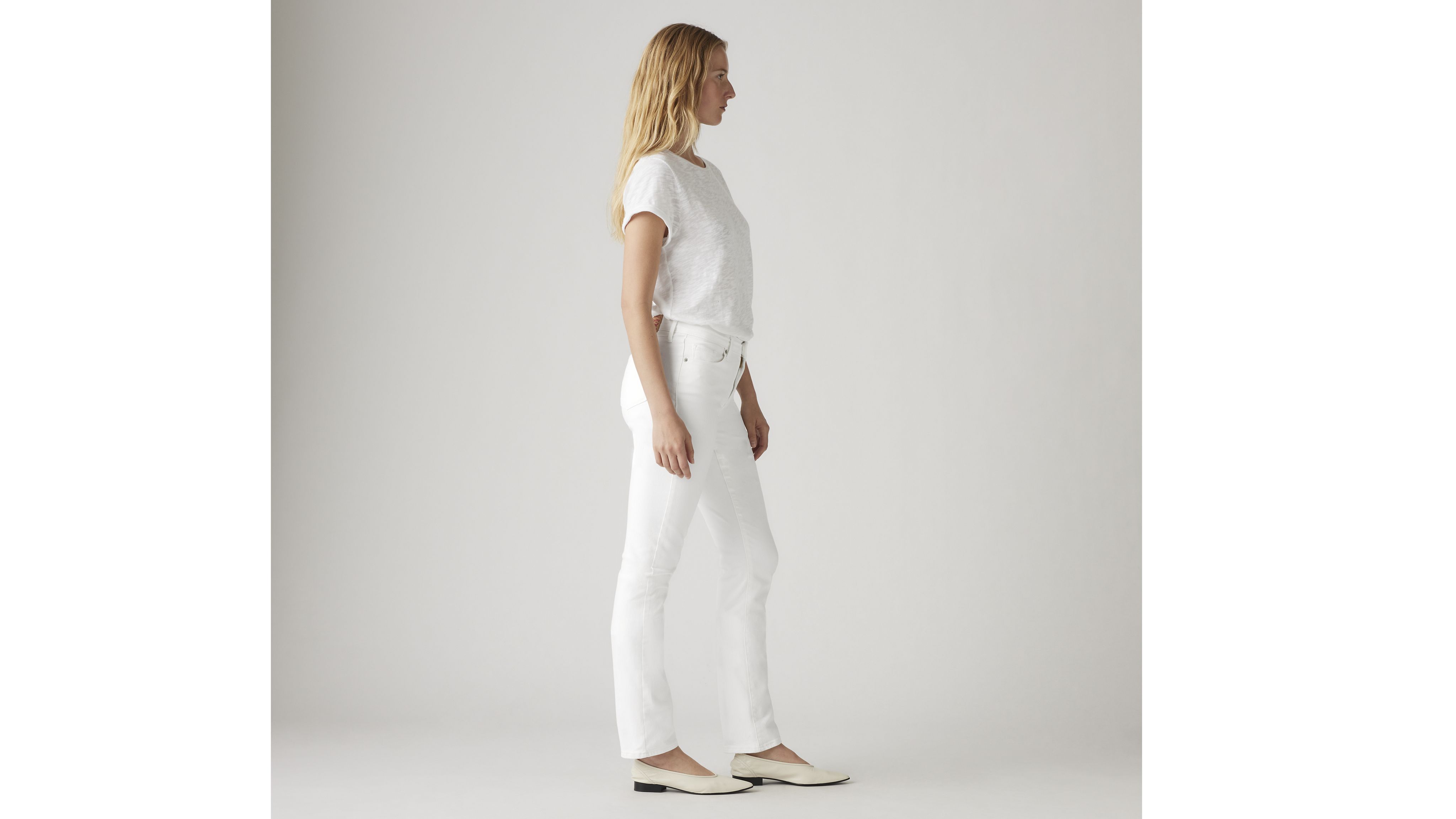 Classic Straight Fit Women's Jeans 2