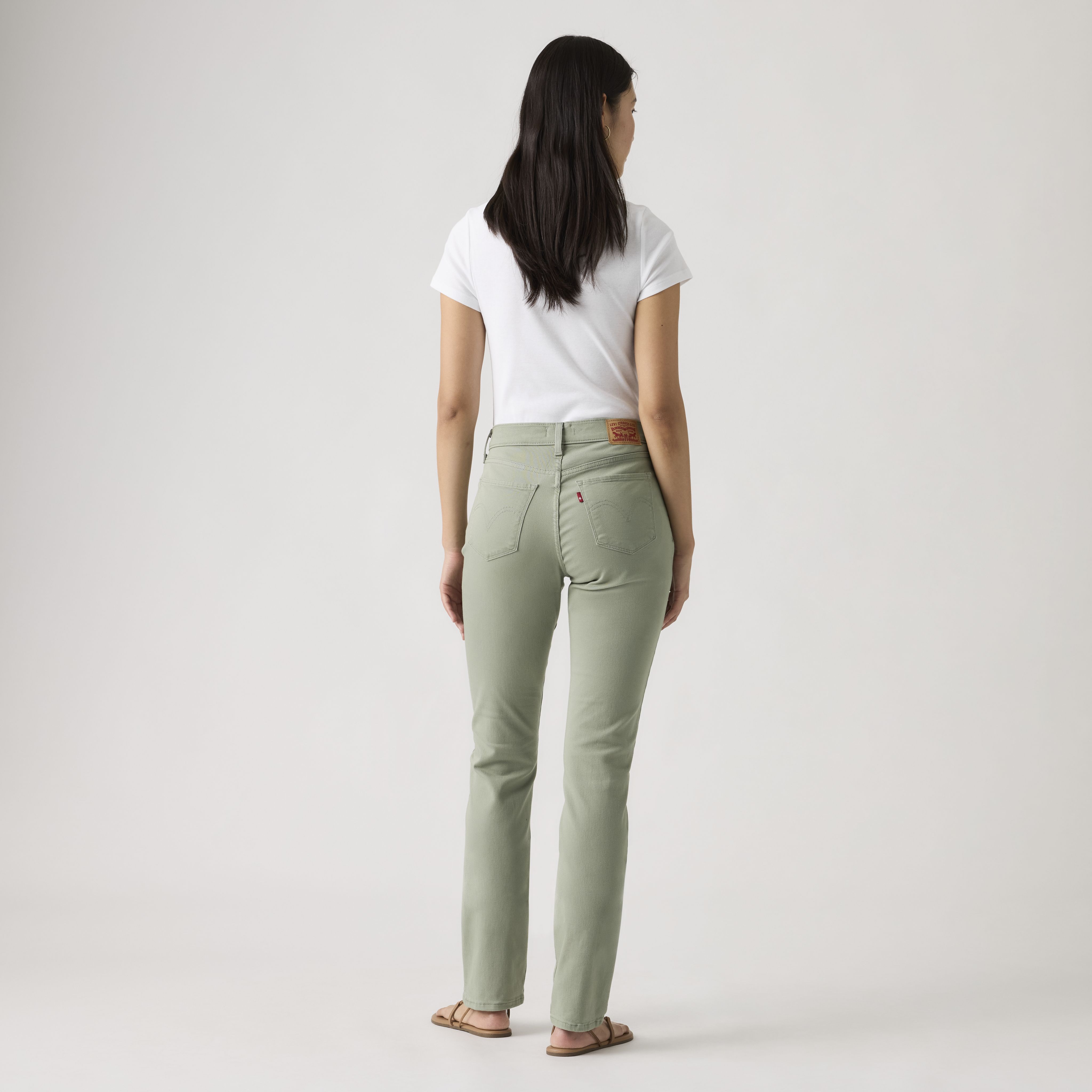 Classic Straight Women's Jeans 3