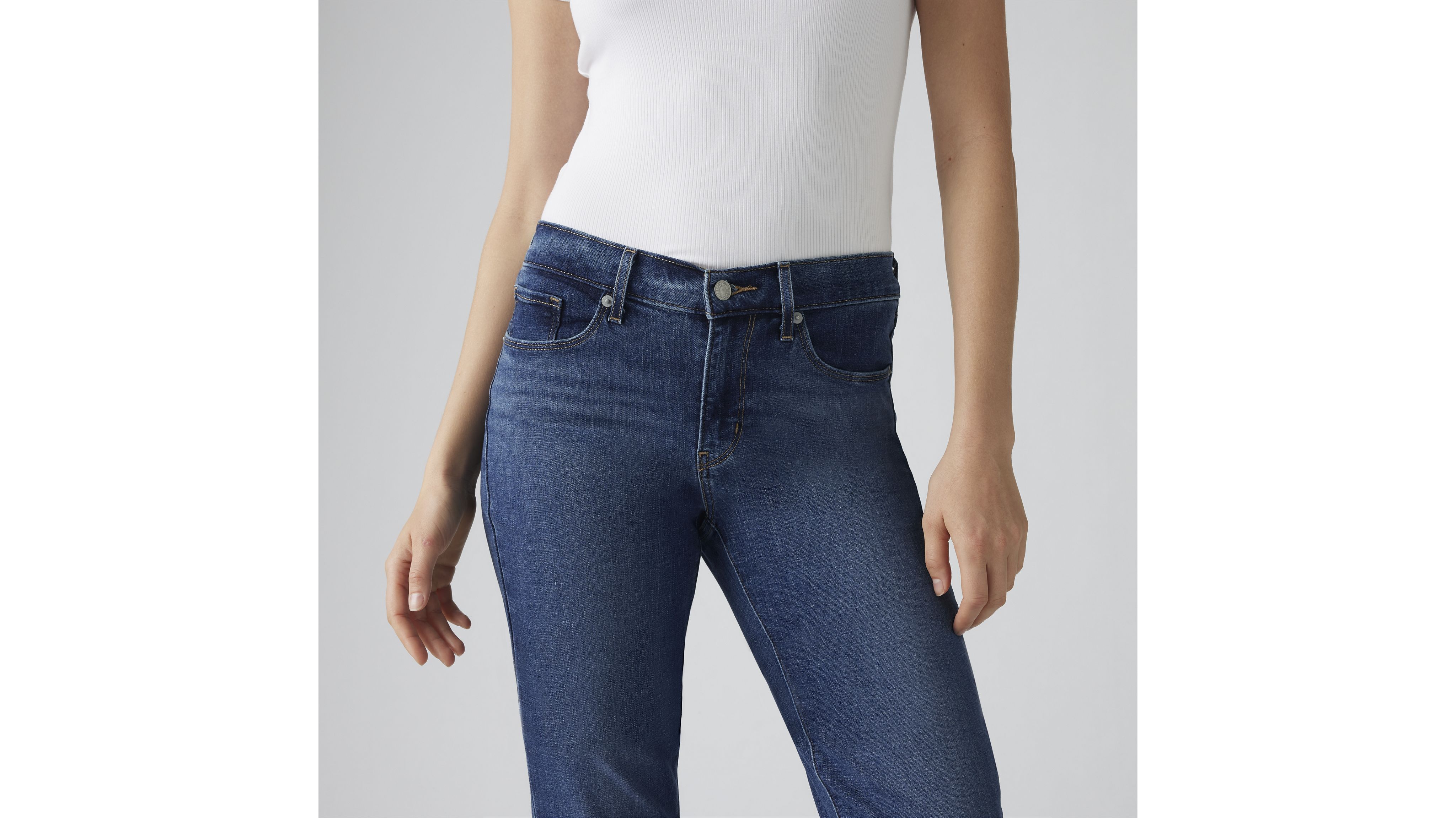 Classic Bootcut Women's Jeans 5