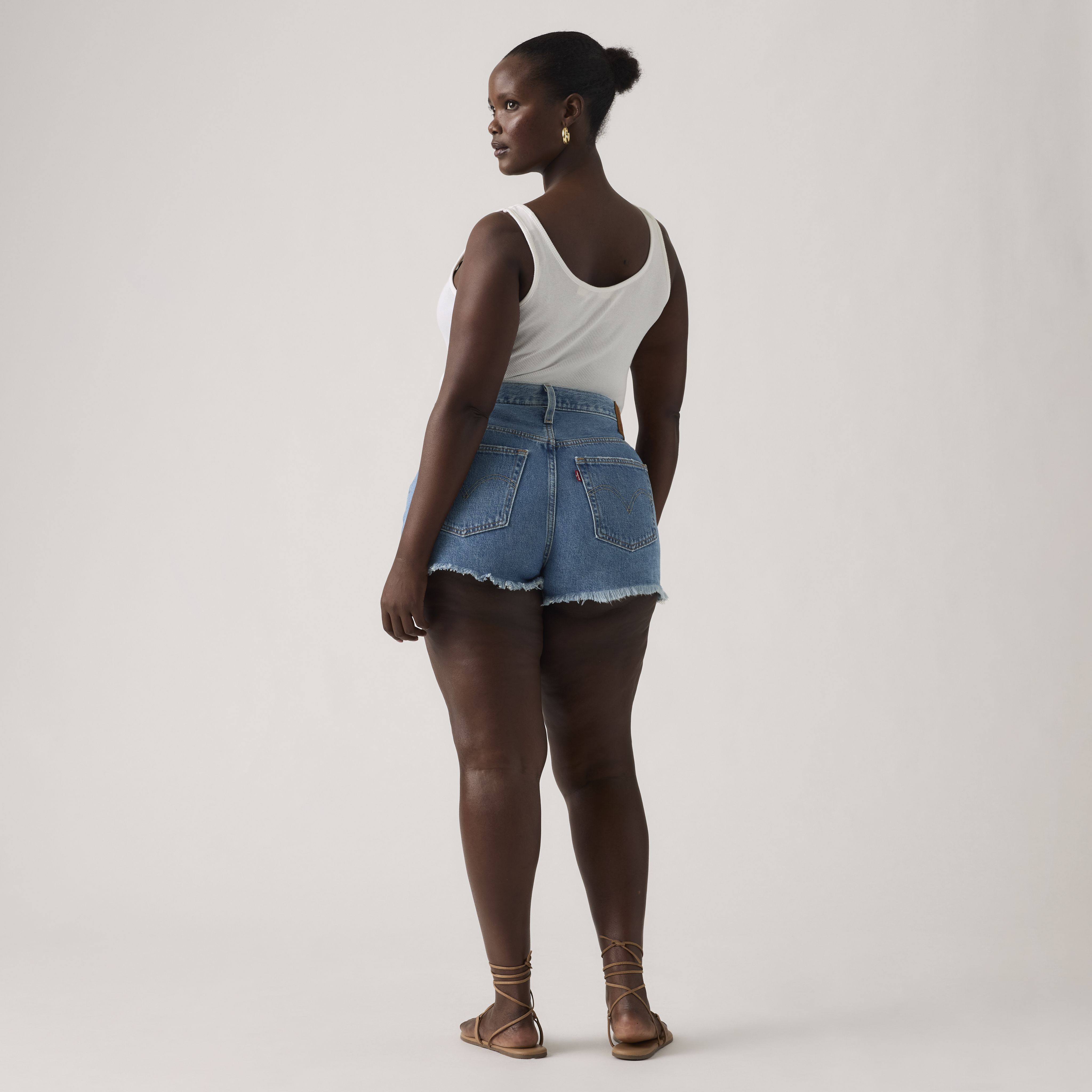 501MD Short taille haute pour femme 11