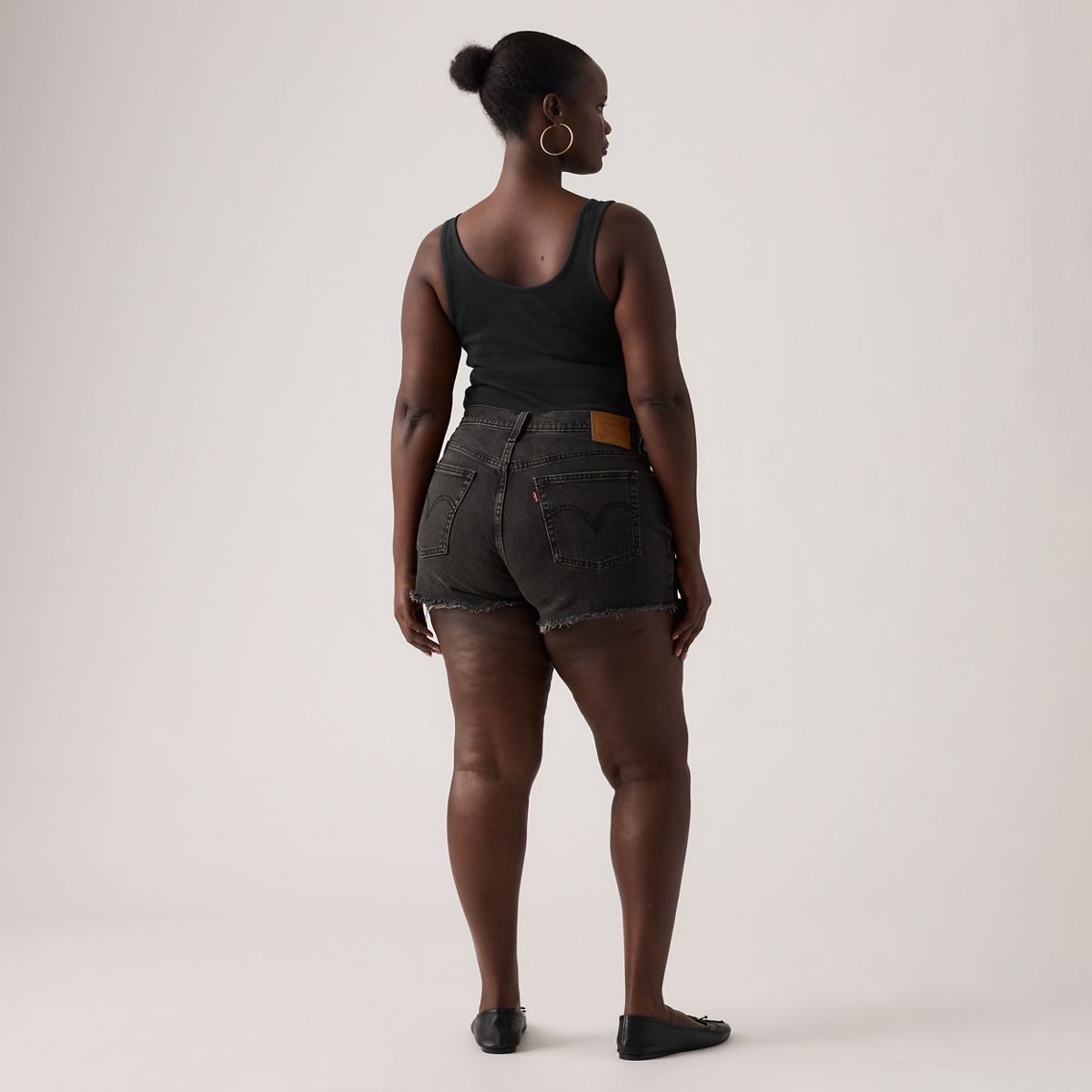 501® Original Fit High-Rise Women's Shorts — Step On It - Black