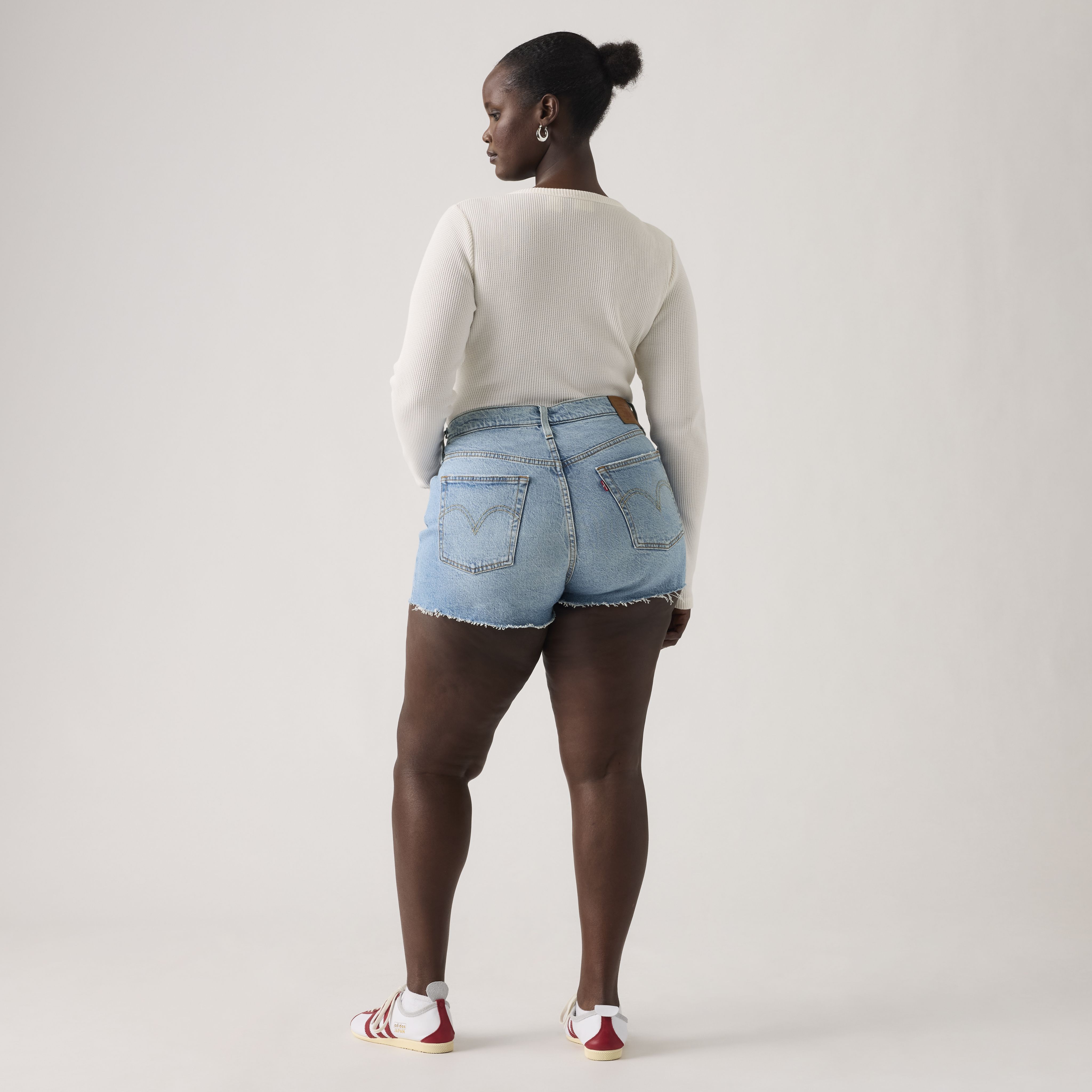 501MD Short taille haute pour femme 13