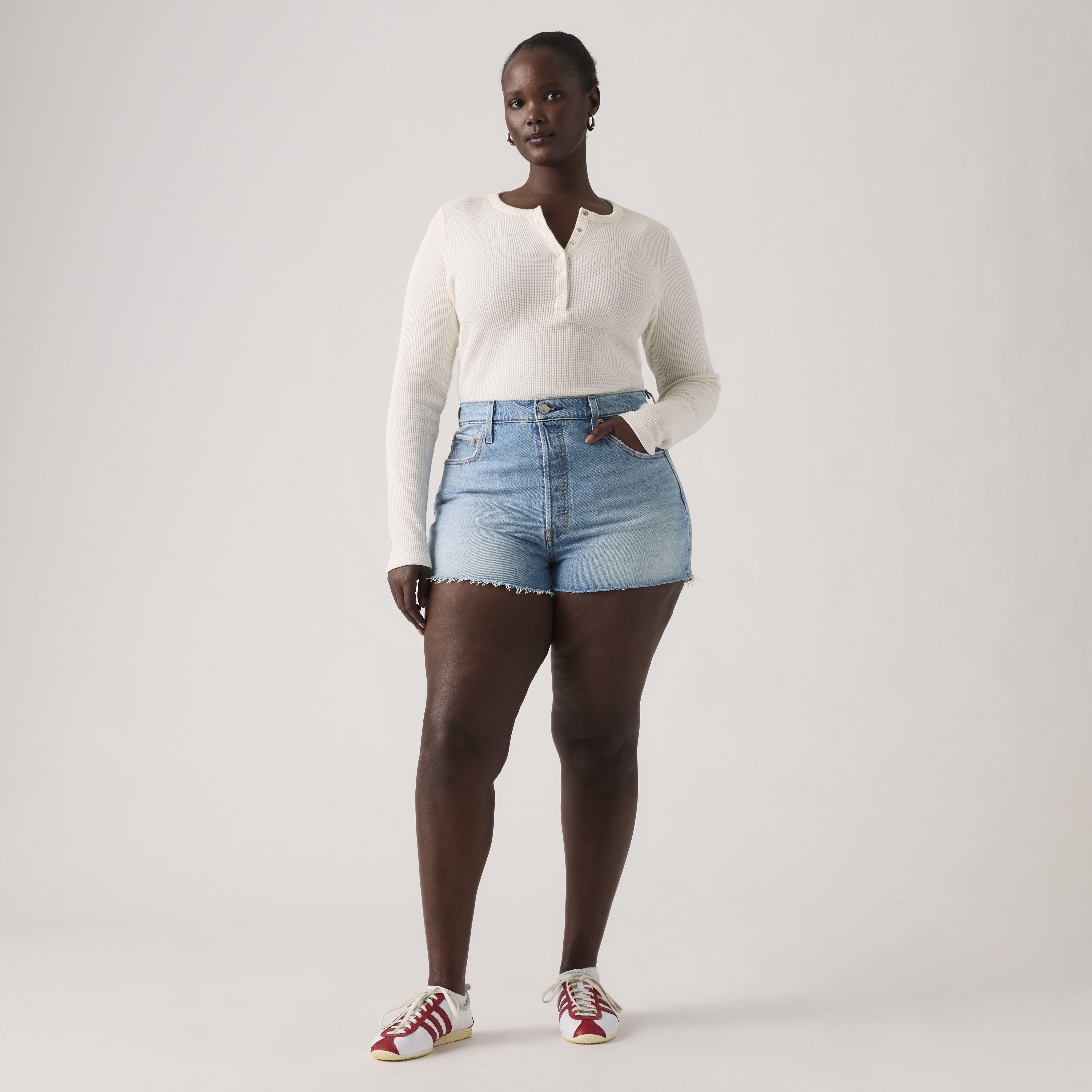 501MD Short taille haute pour femme 9