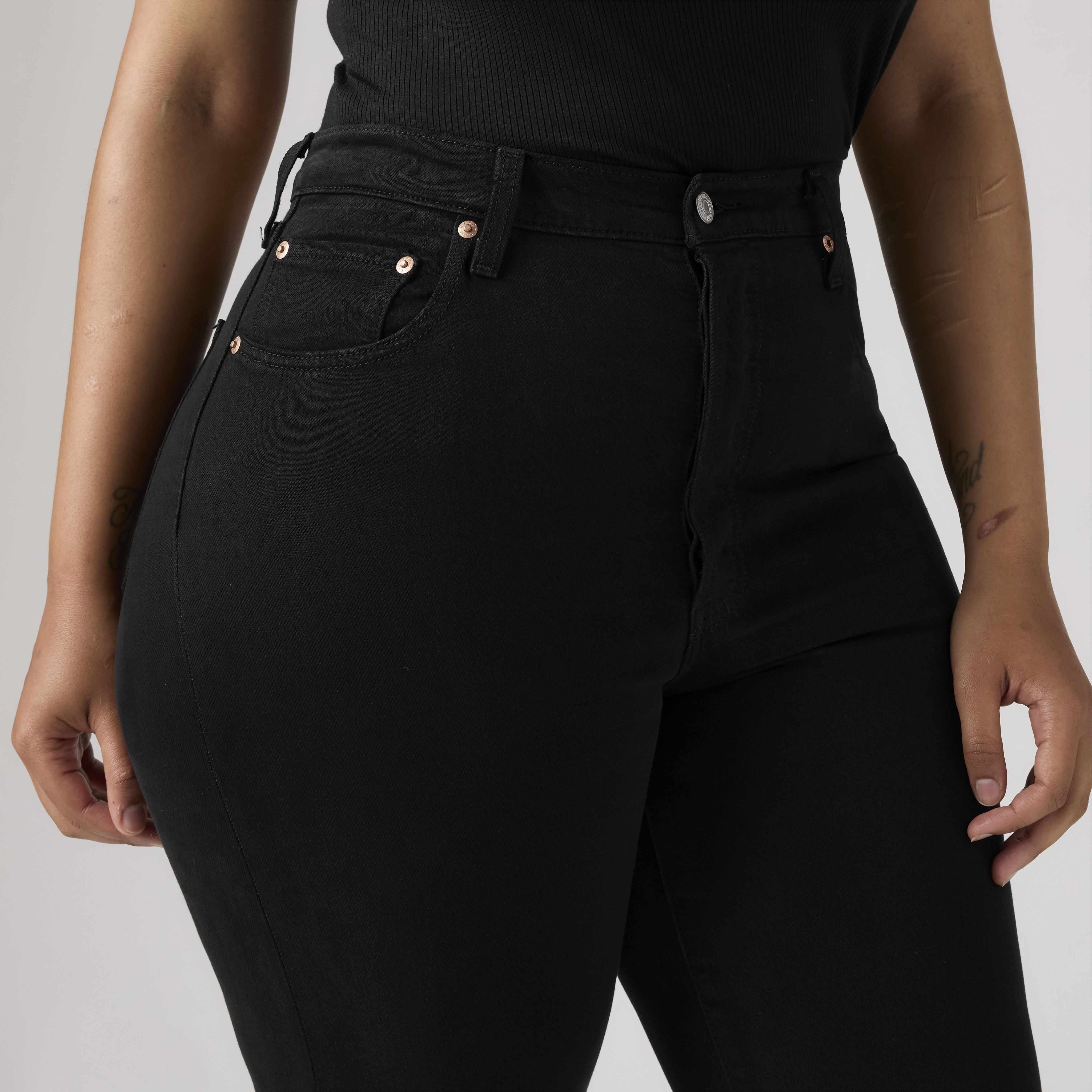 Ribcage Straight Ankle Jeans 11