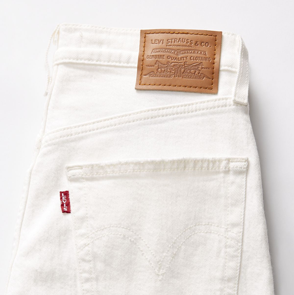 Ribcage Straight Ankle Women's Jeans — Cloud Over - White