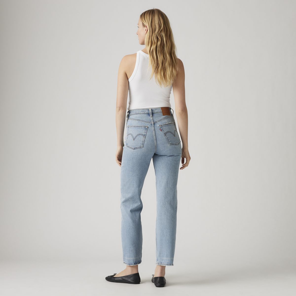 Ribcage Straight Ankle Women's Jeans — Let's Share - Medium Wash