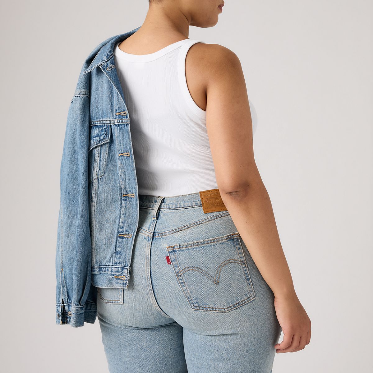 Ribcage Straight Ankle Women's Jeans — Let's Share - Medium Wash