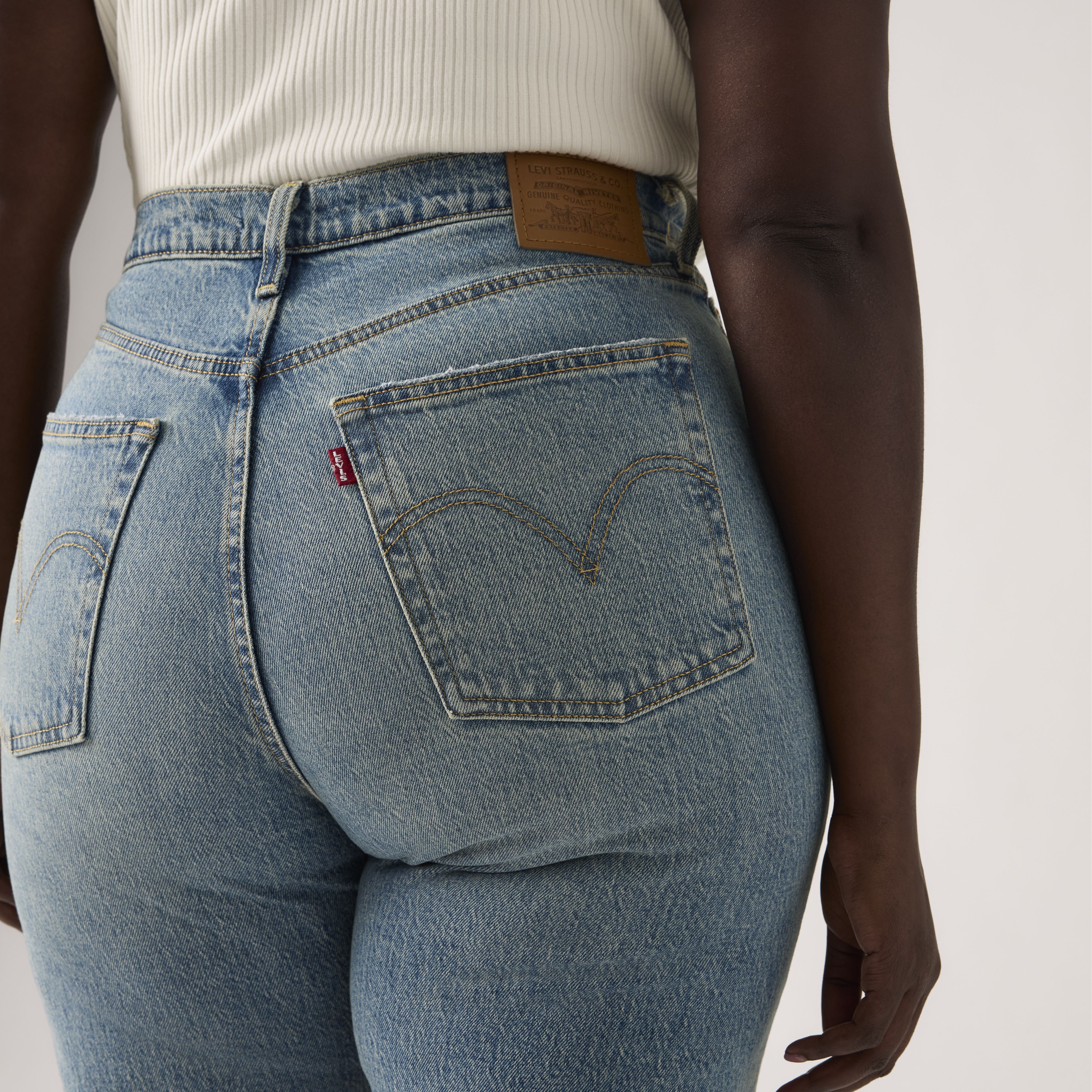 Ribcage Straight Ankle Jeans 13