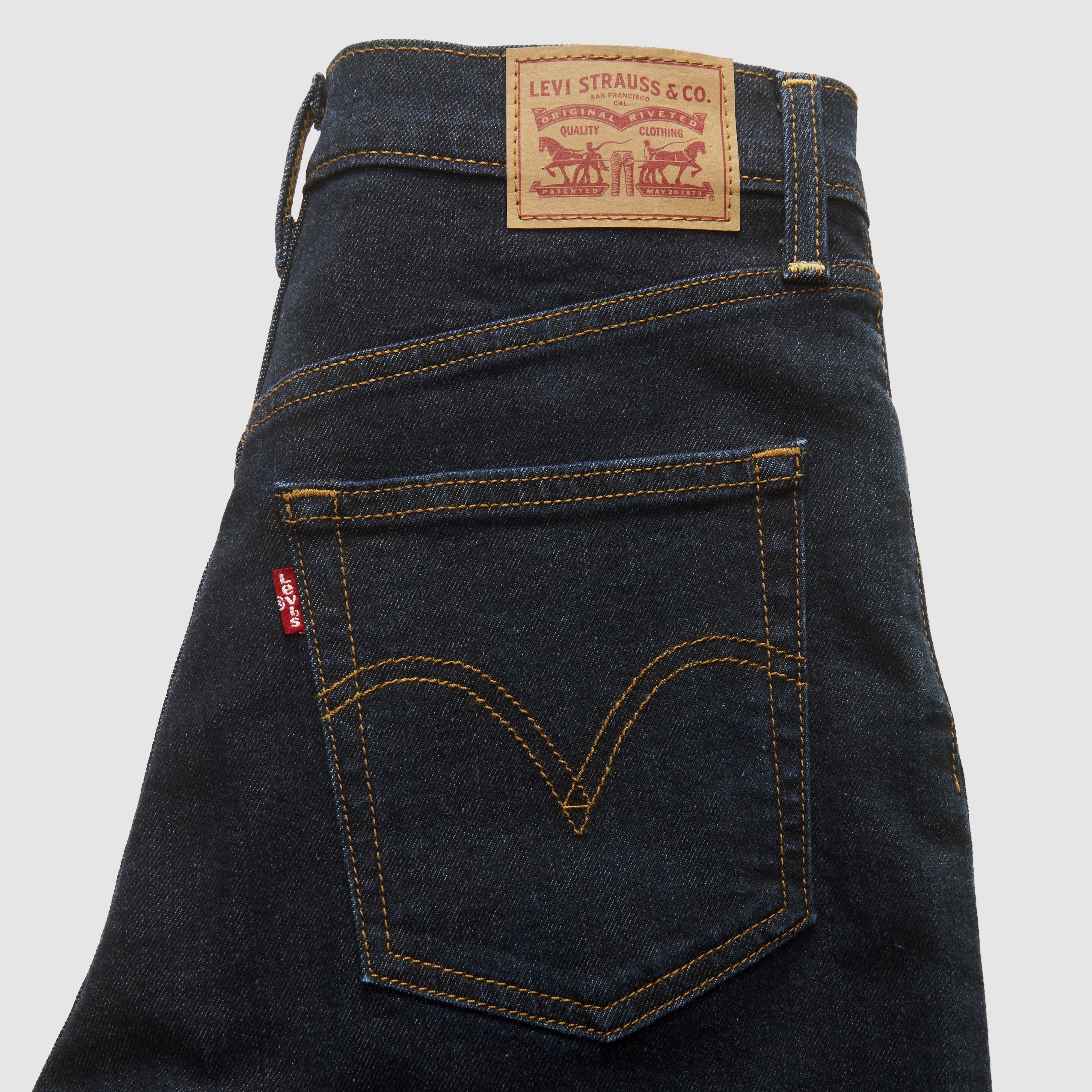 Ribcage Straight Ankle Jeans 7