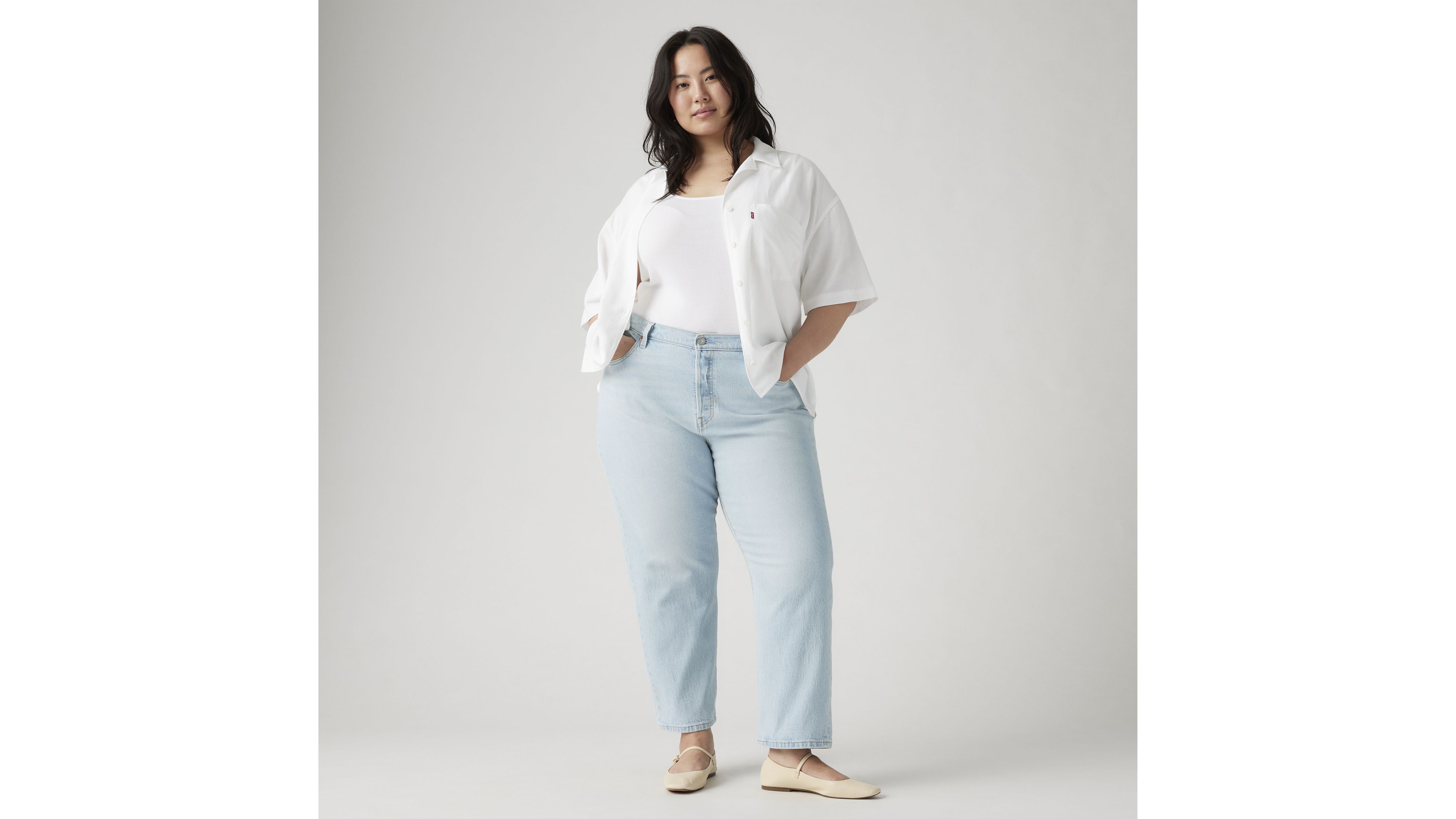 501® Original Cropped Women's Jeans (Plus Size) 1