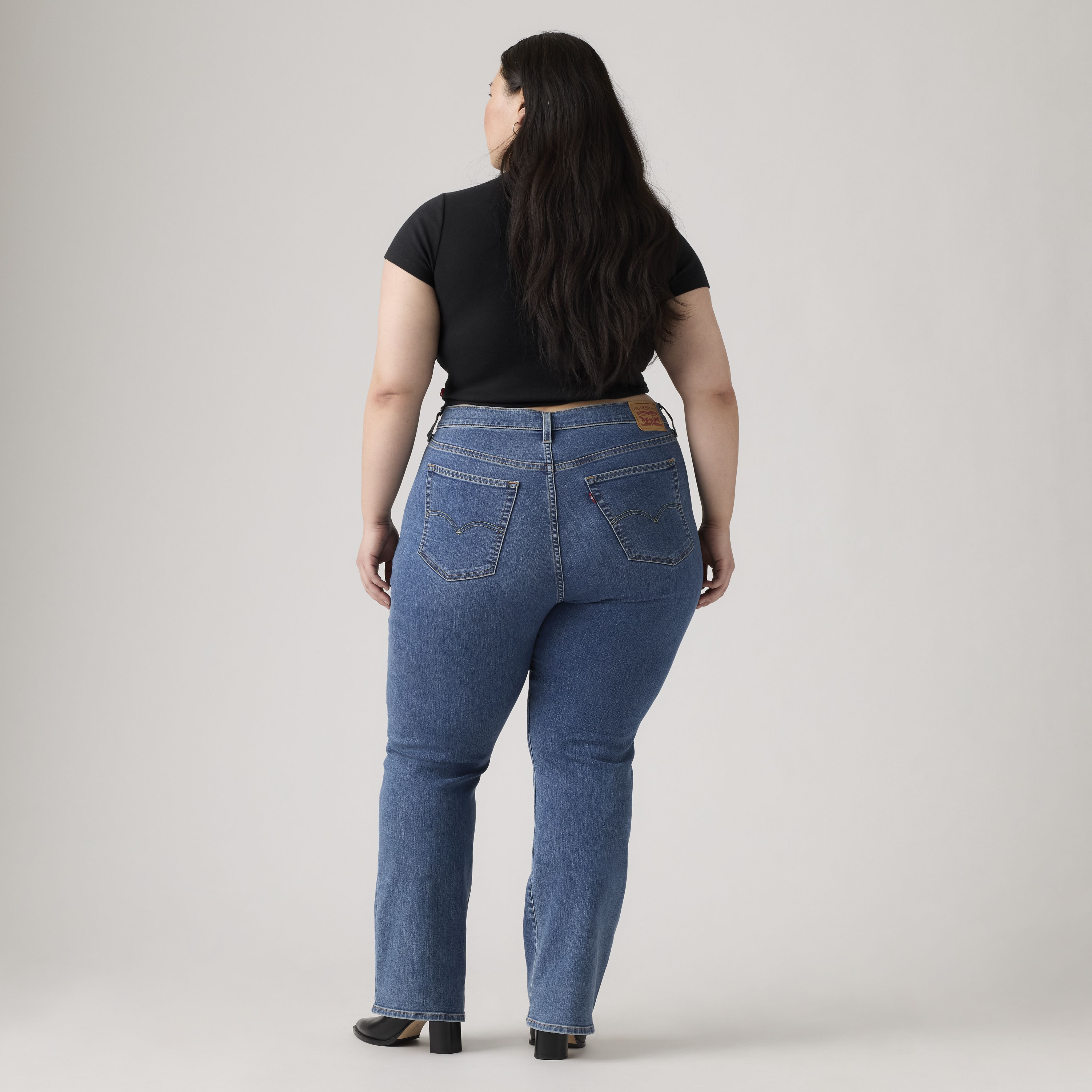 725 High-Rise Bootcut Women's Jeans (Plus Size) 3