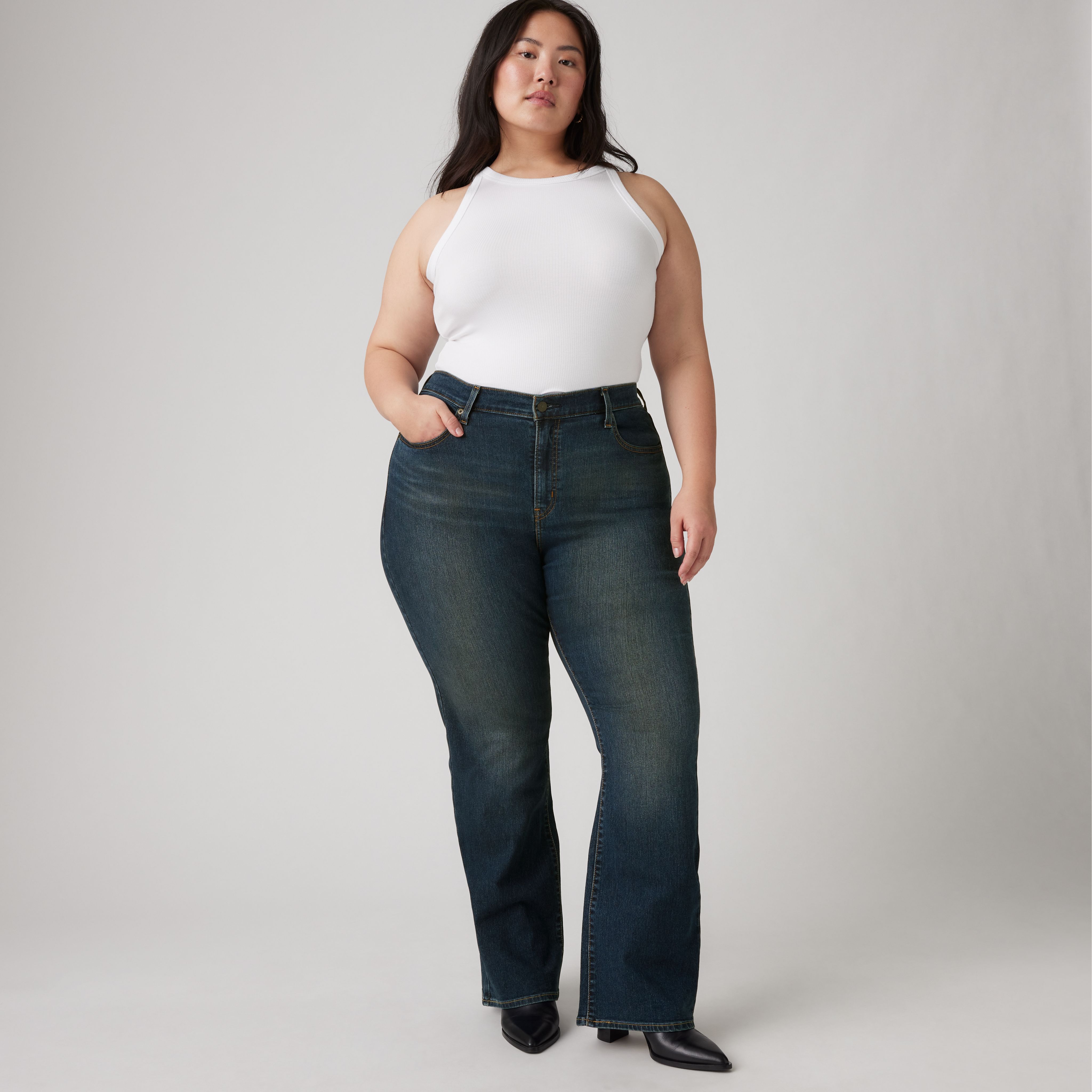 725 High-Rise Bootcut Women's Jeans (Plus Size) 1