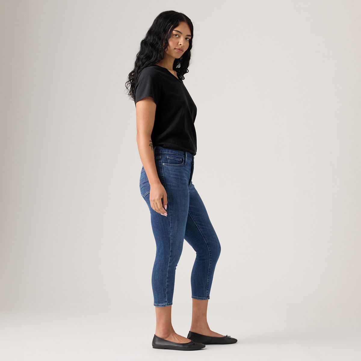 311 Shaping Skinny Capri Women's Pants — Lapis - Dark Wash