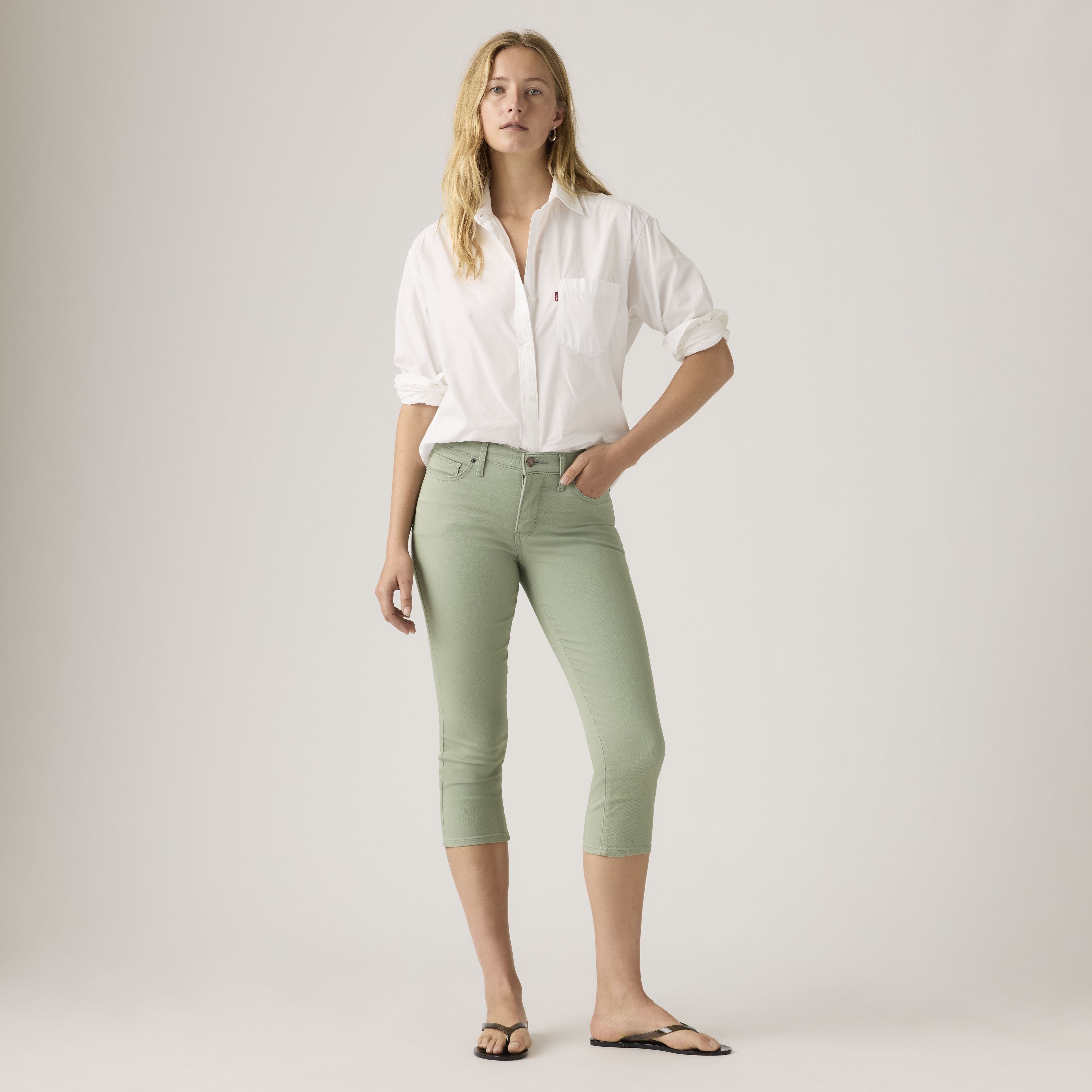 311 Shaping Skinny Capri Women's Pants 15