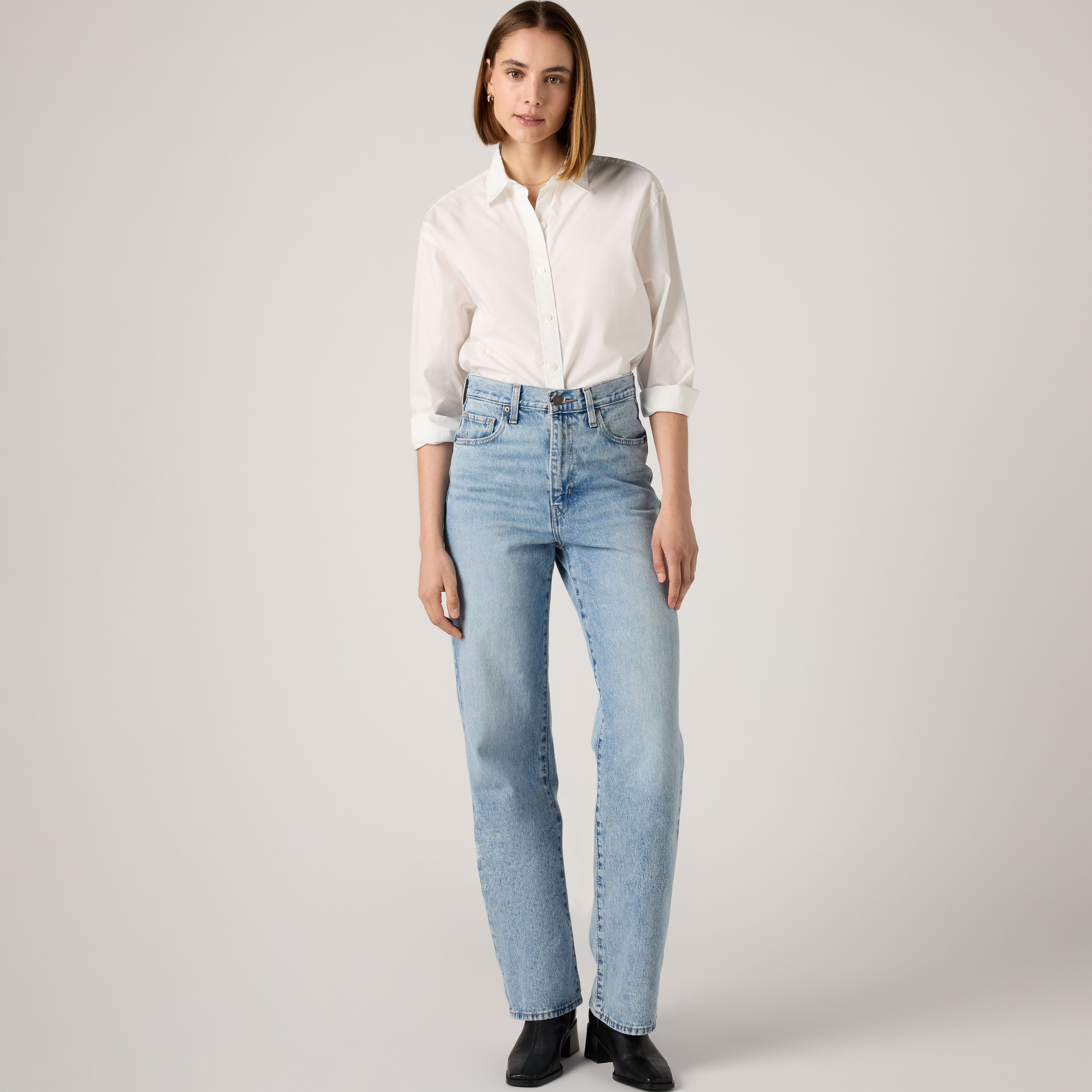 High-Waisted Straight Jeans 1