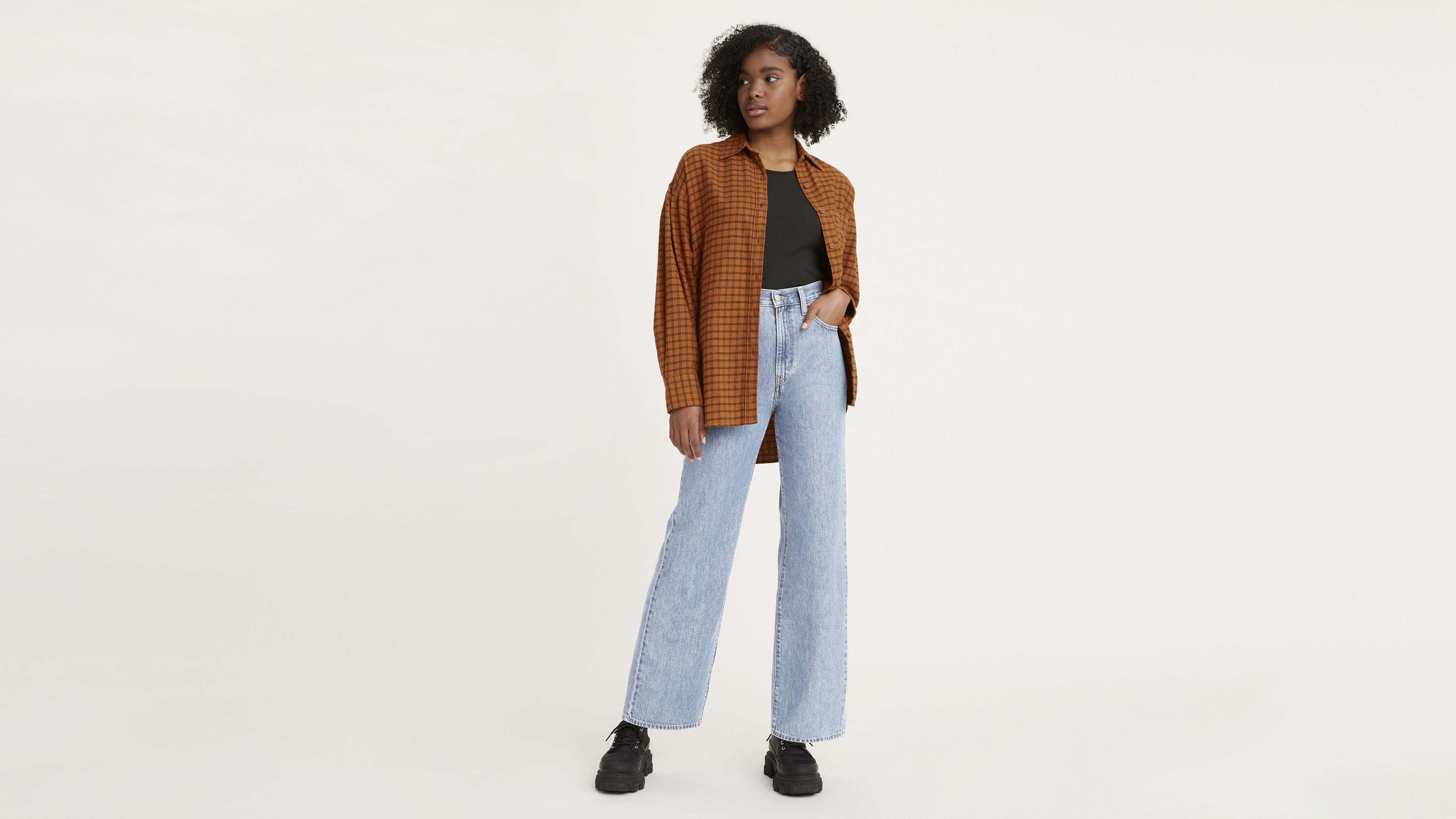 High-Waisted Straight Jeans 1