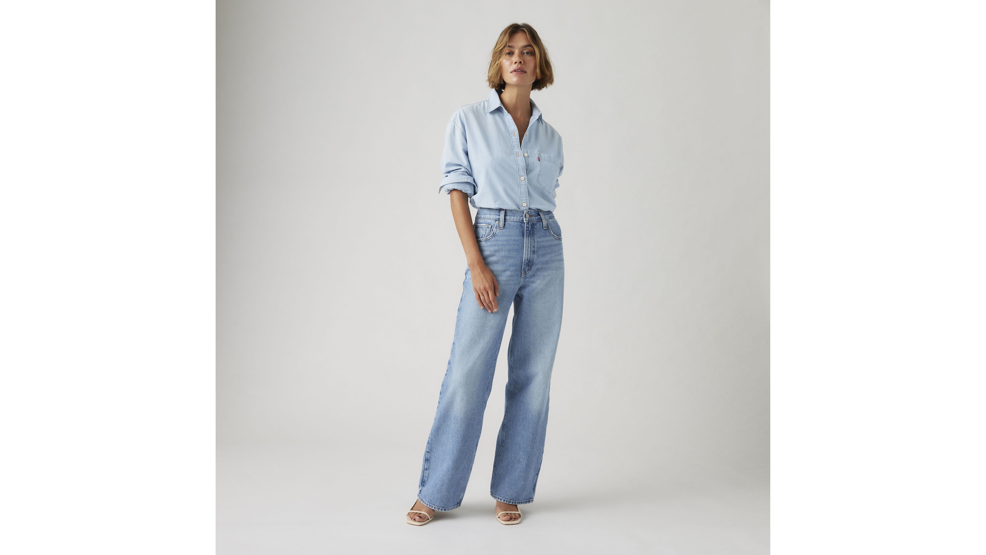 High Waisted Straight Jeans 1