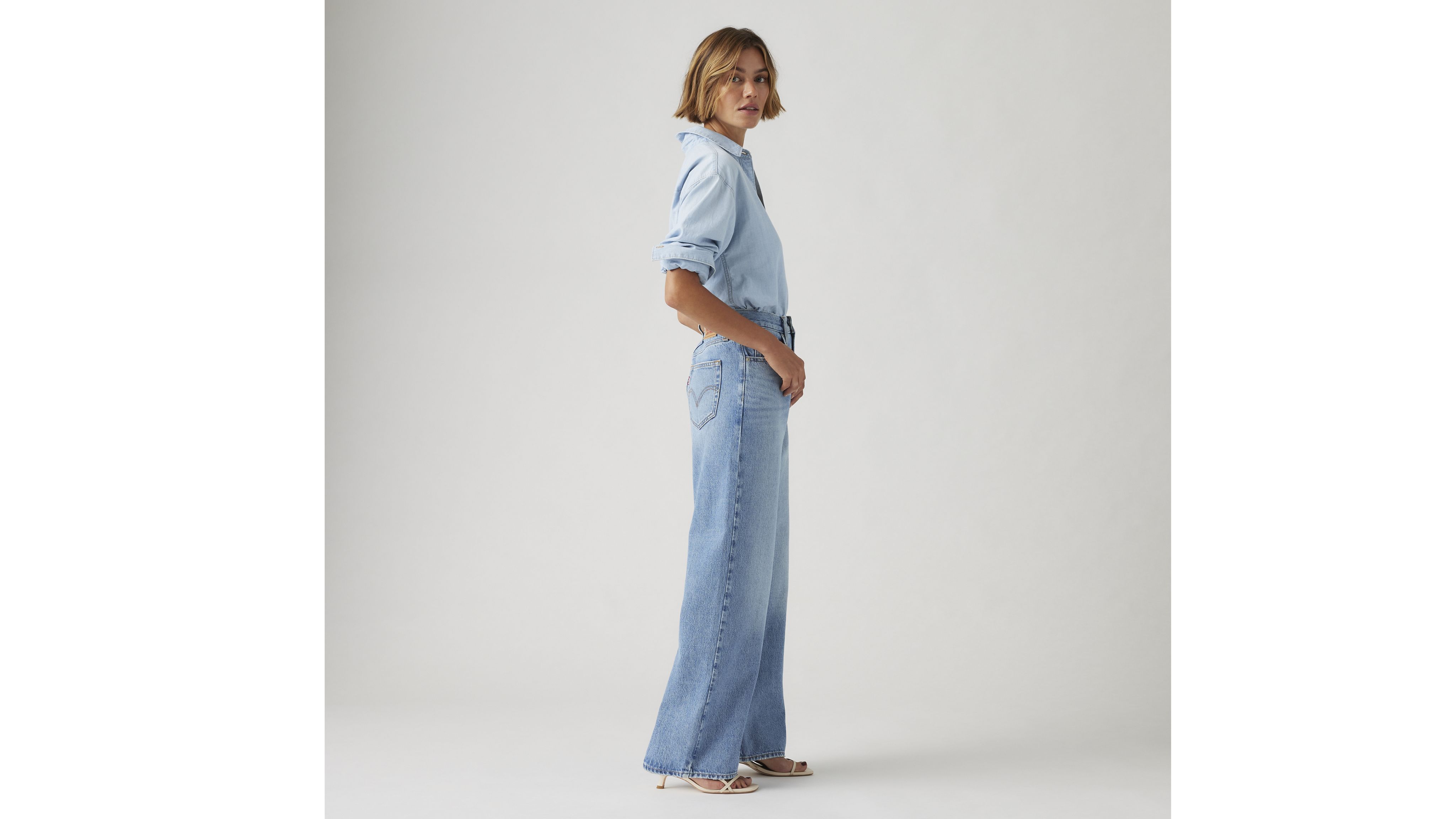 High Waisted Straight Jeans 4