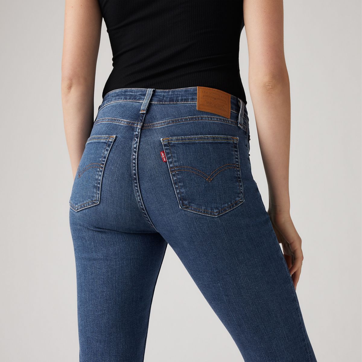 726 High-Rise Flare Women's Jeans — Blue Wave Mid - Medium Wash