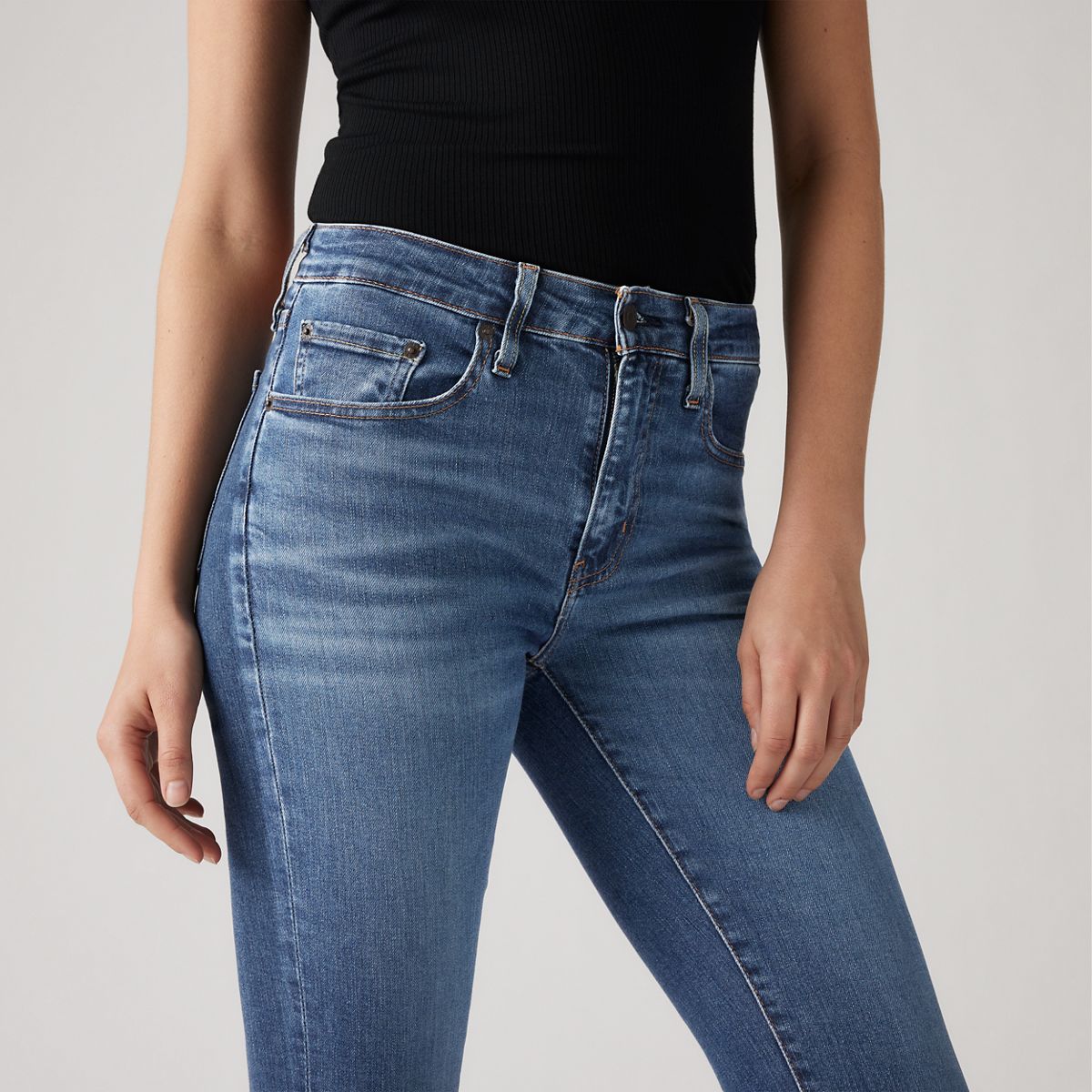 726 High-Rise Flare Women's Jeans — Blue Wave Mid - Medium Wash
