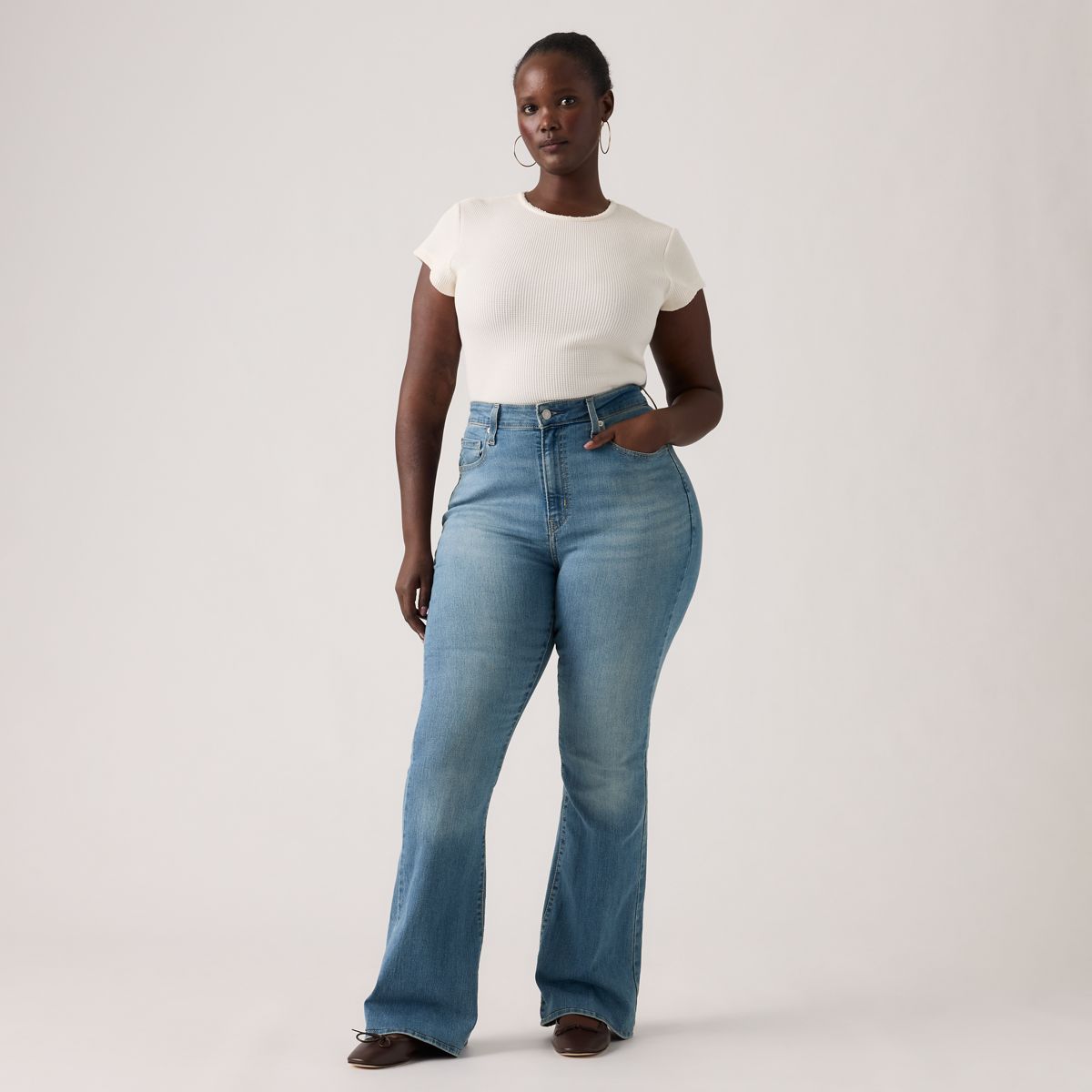 726 High-Rise Flare Women's Jeans — Eternal Indigo Mid - Medium Wash