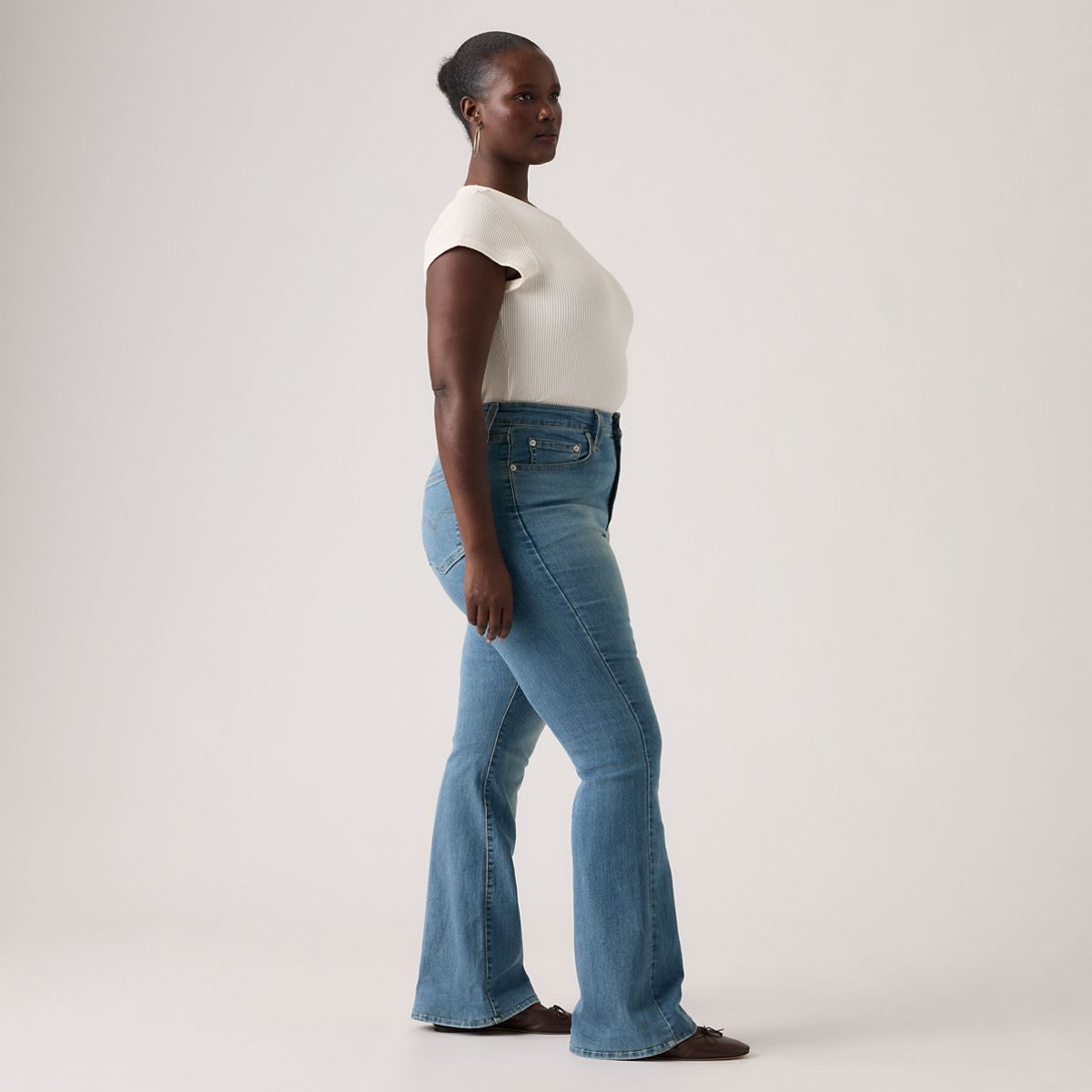 726 High-Rise Flare Women's Jeans — Eternal Indigo Mid - Medium Wash