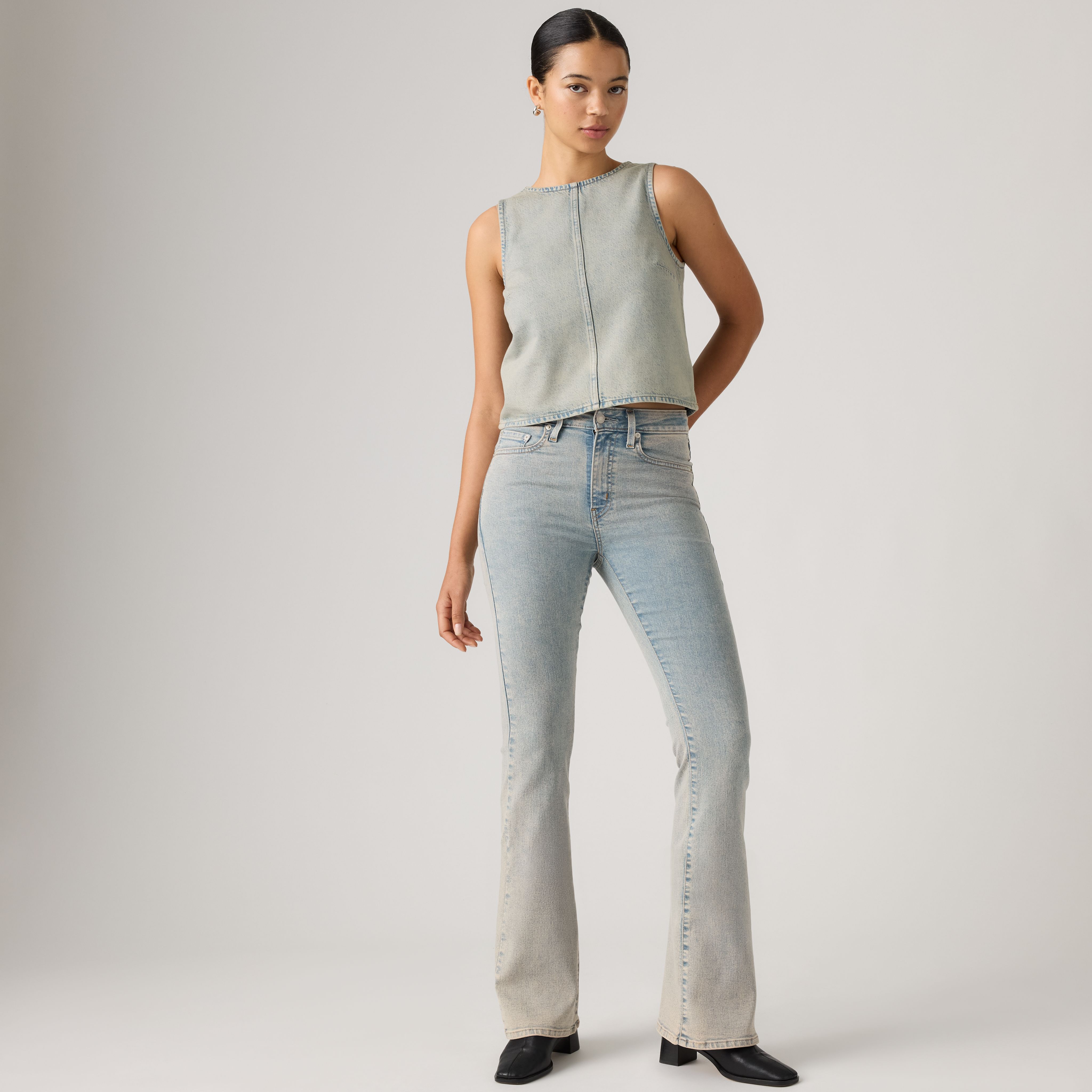 726 High-Rise Flare Women's Jeans 1