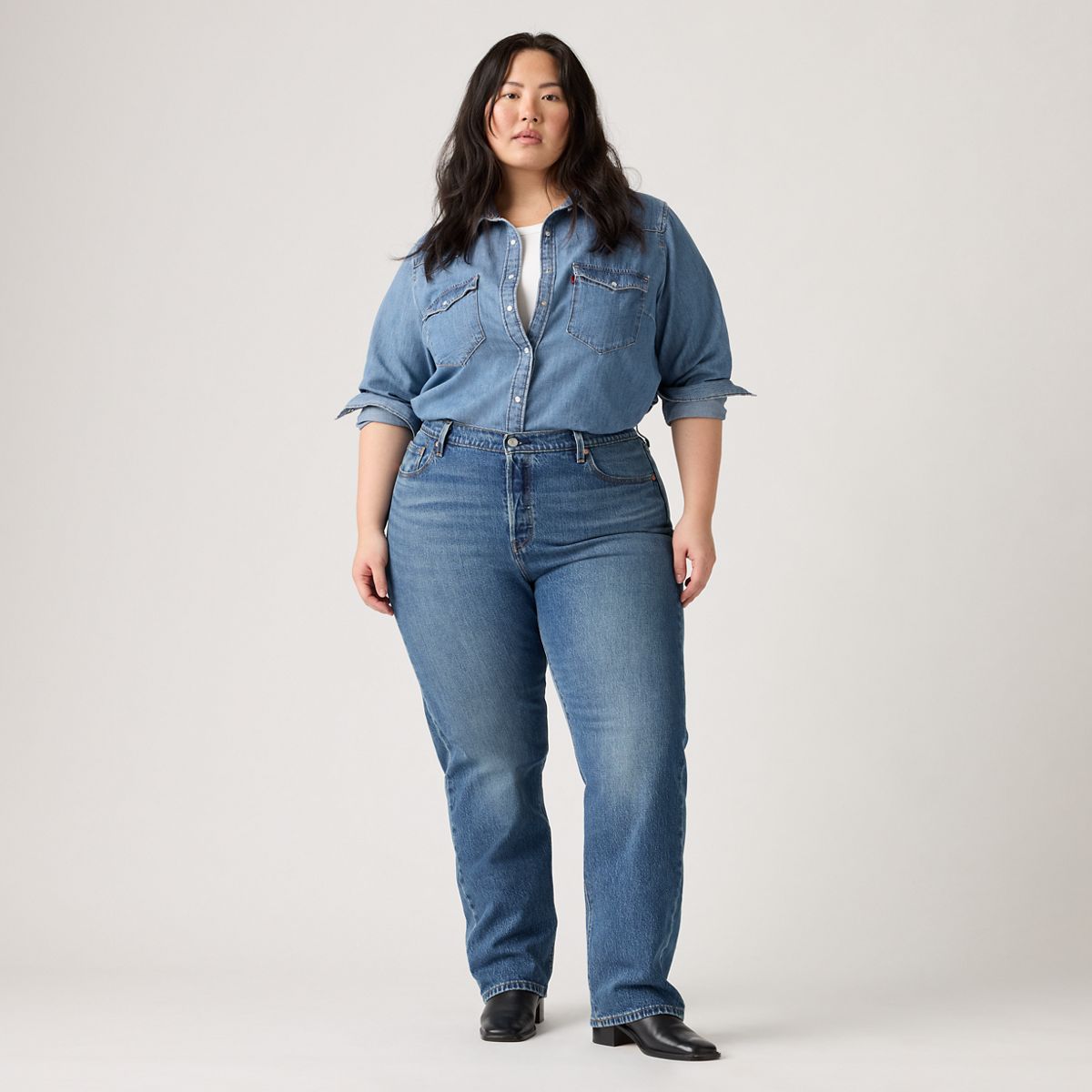 501® Original Fit Women's Jeans (Plus Size) — Array Away - Medium Wash