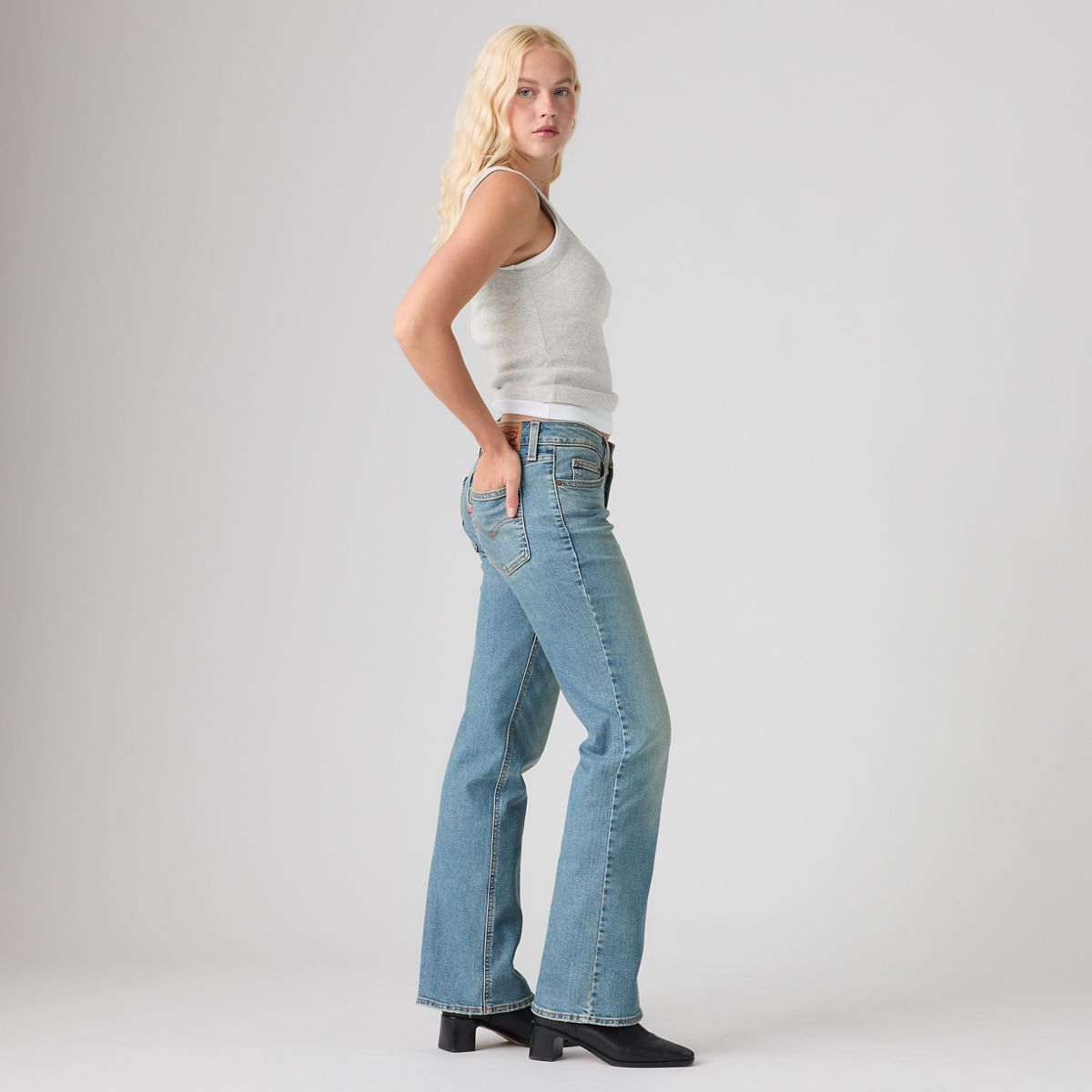 Superlow Bootcut Women's Jeans — Medium Wash
