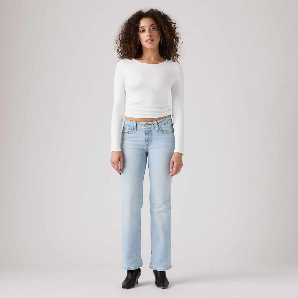 Superlow Bootcut Women's Jeans — All Alone - Light Wash