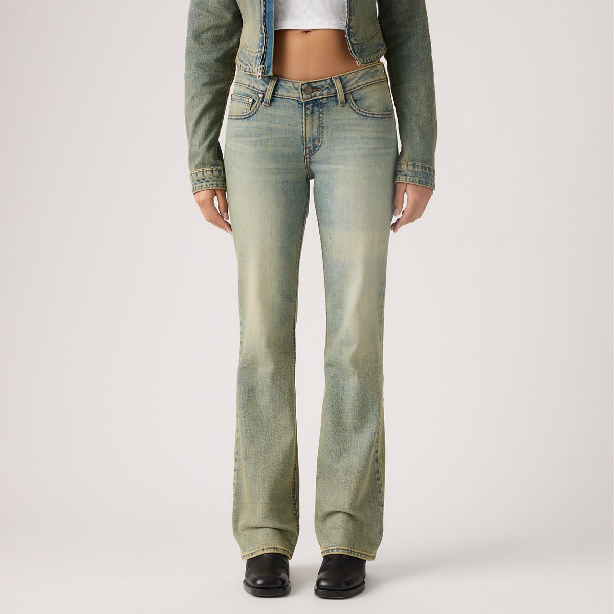 Superlow Bootcut Women's Jeans — Miners Business Str - Medium Wash
