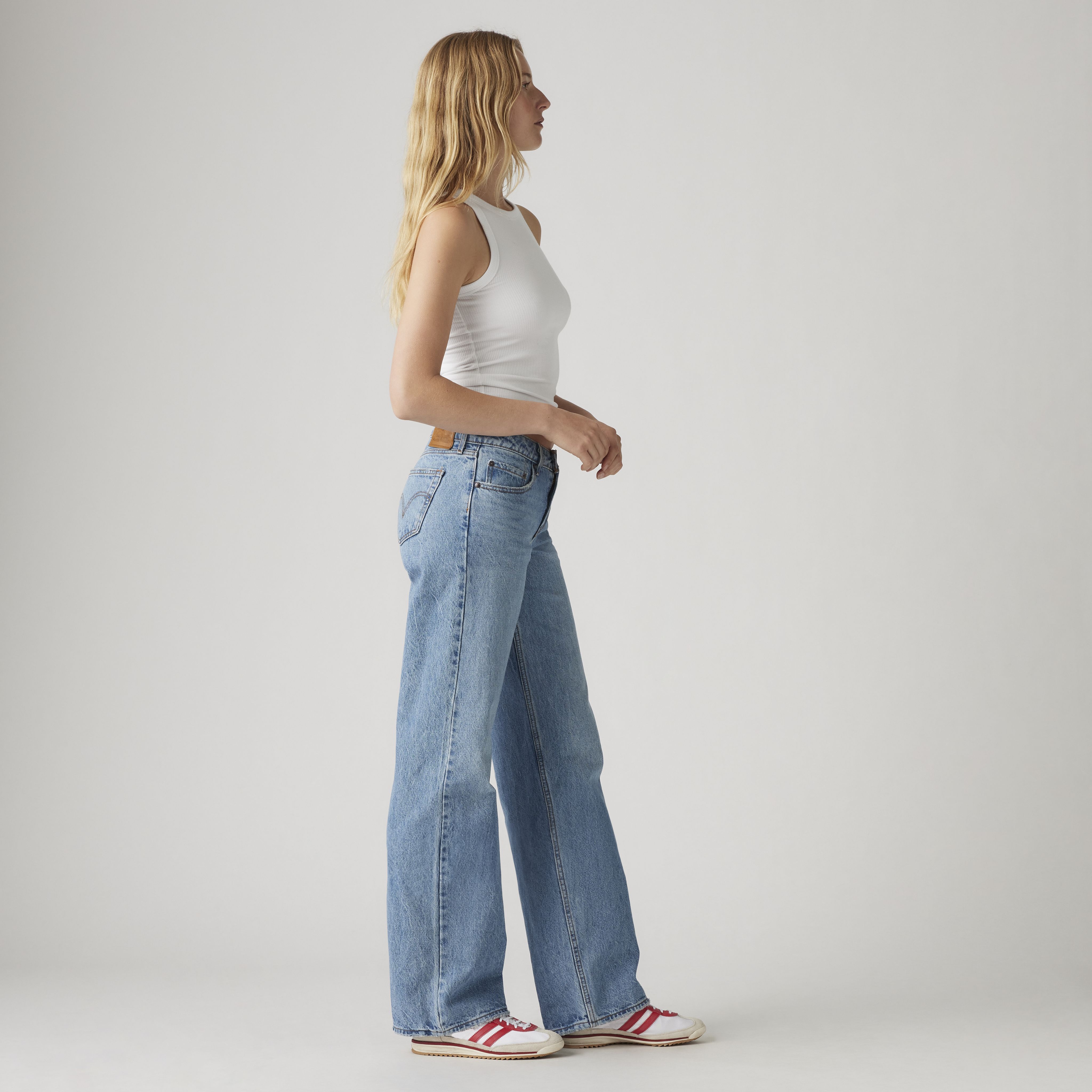 Low Loose Women's Jeans 2
