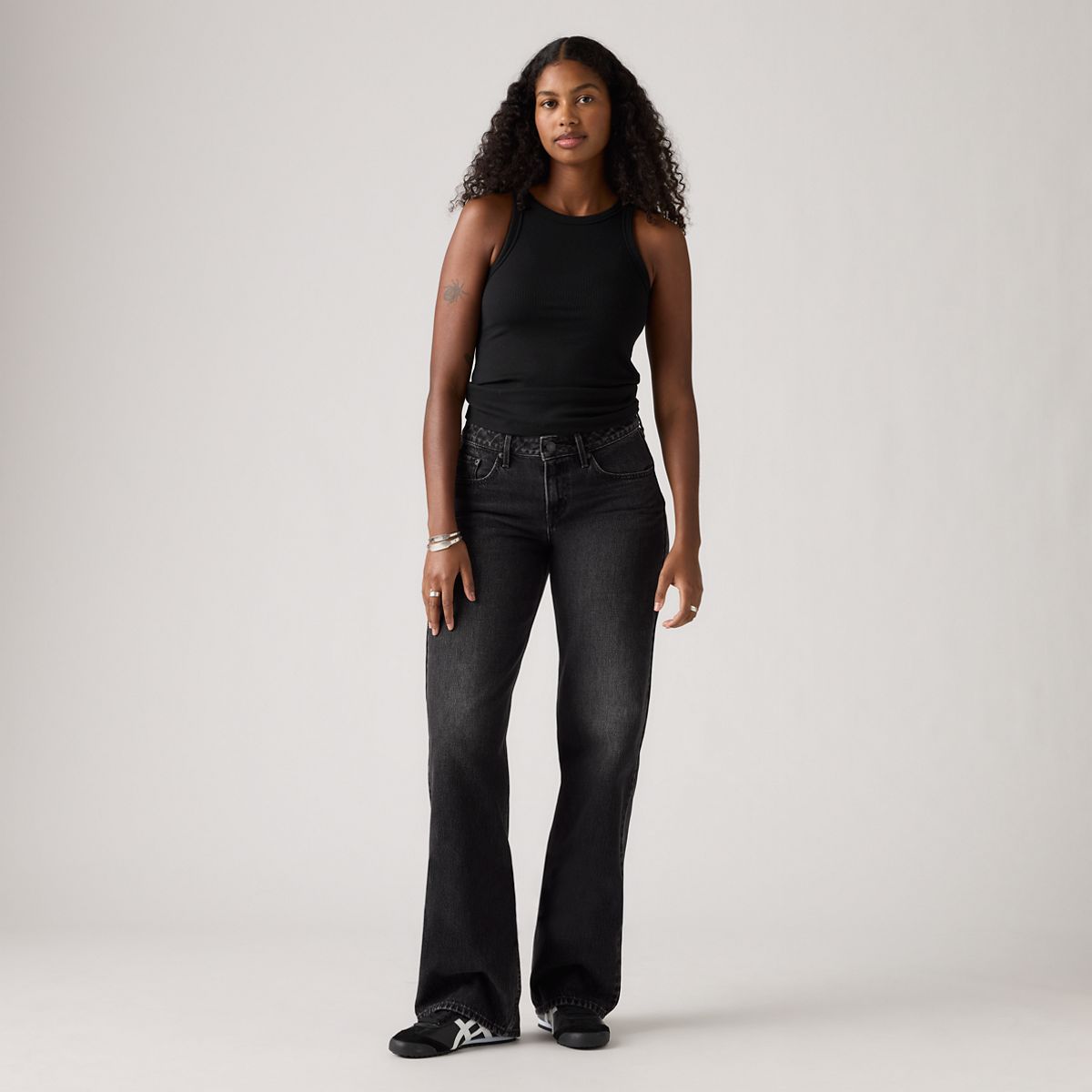 Low Loose Women's Jeans — Tech Storm - Black