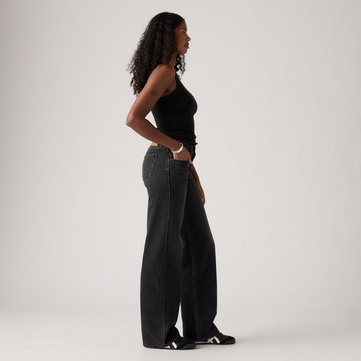 Low Loose Women's Jeans — Tech Storm - Black