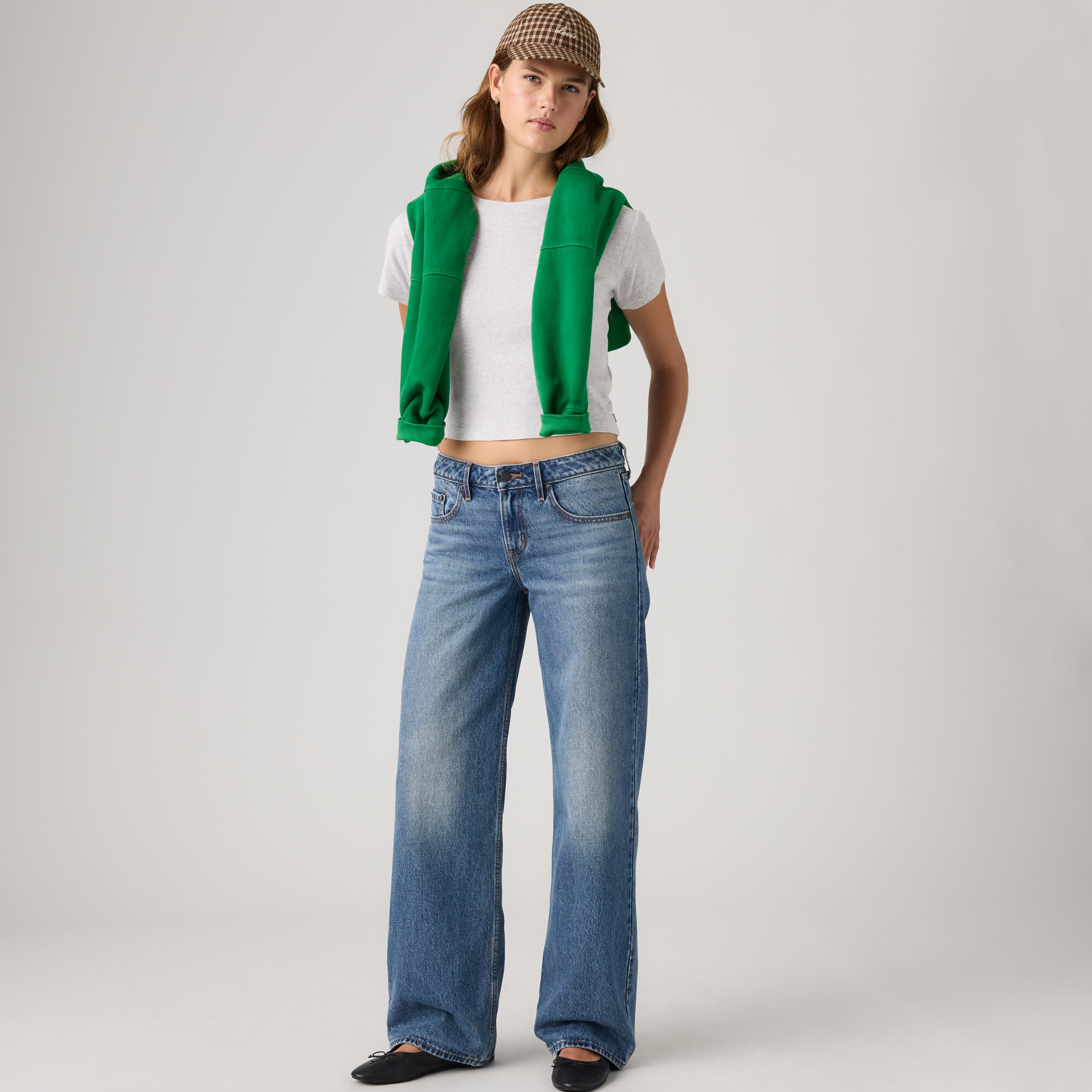 Low Loose Jeans 1