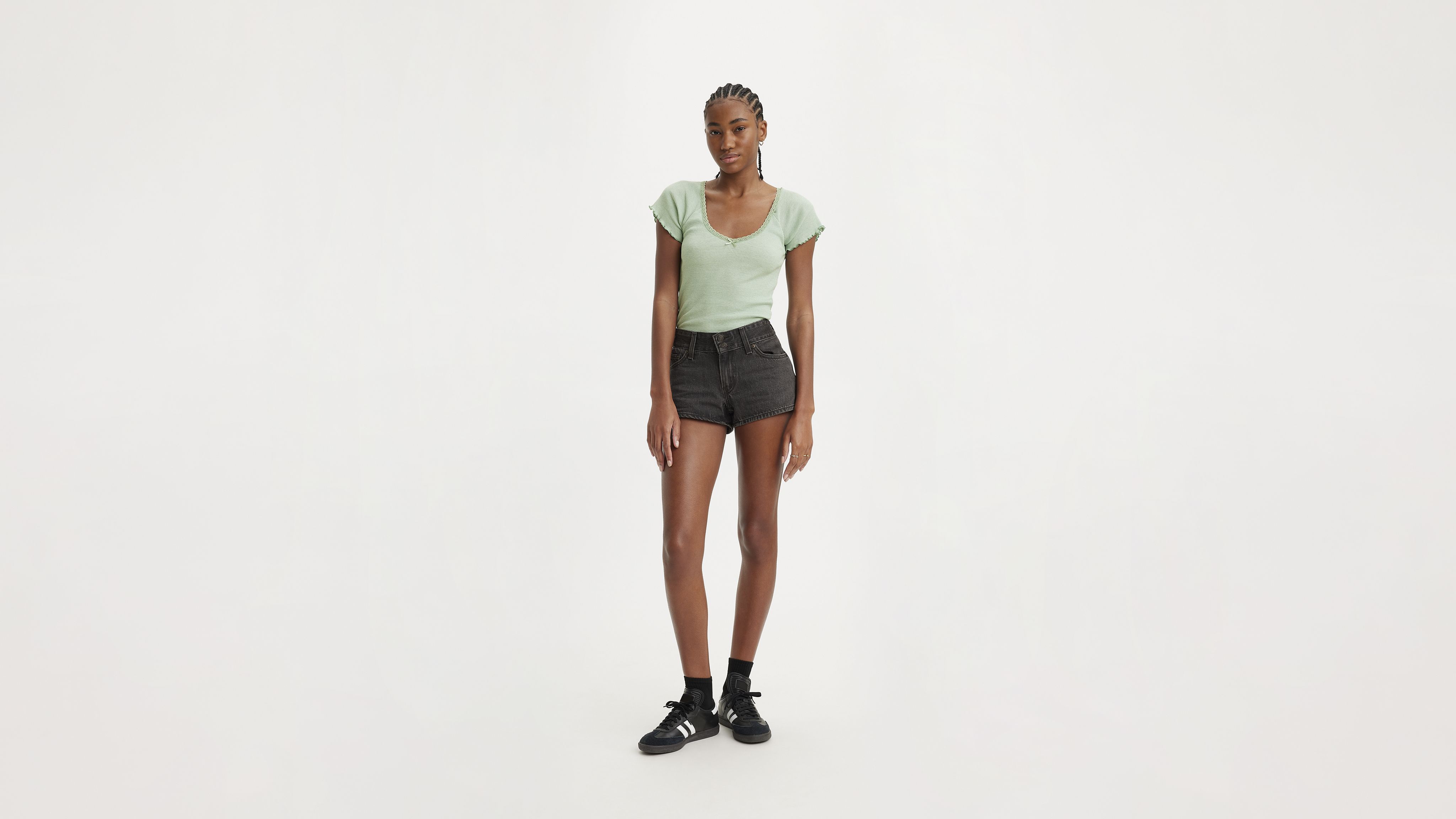 Superlow Women's Shorts 1