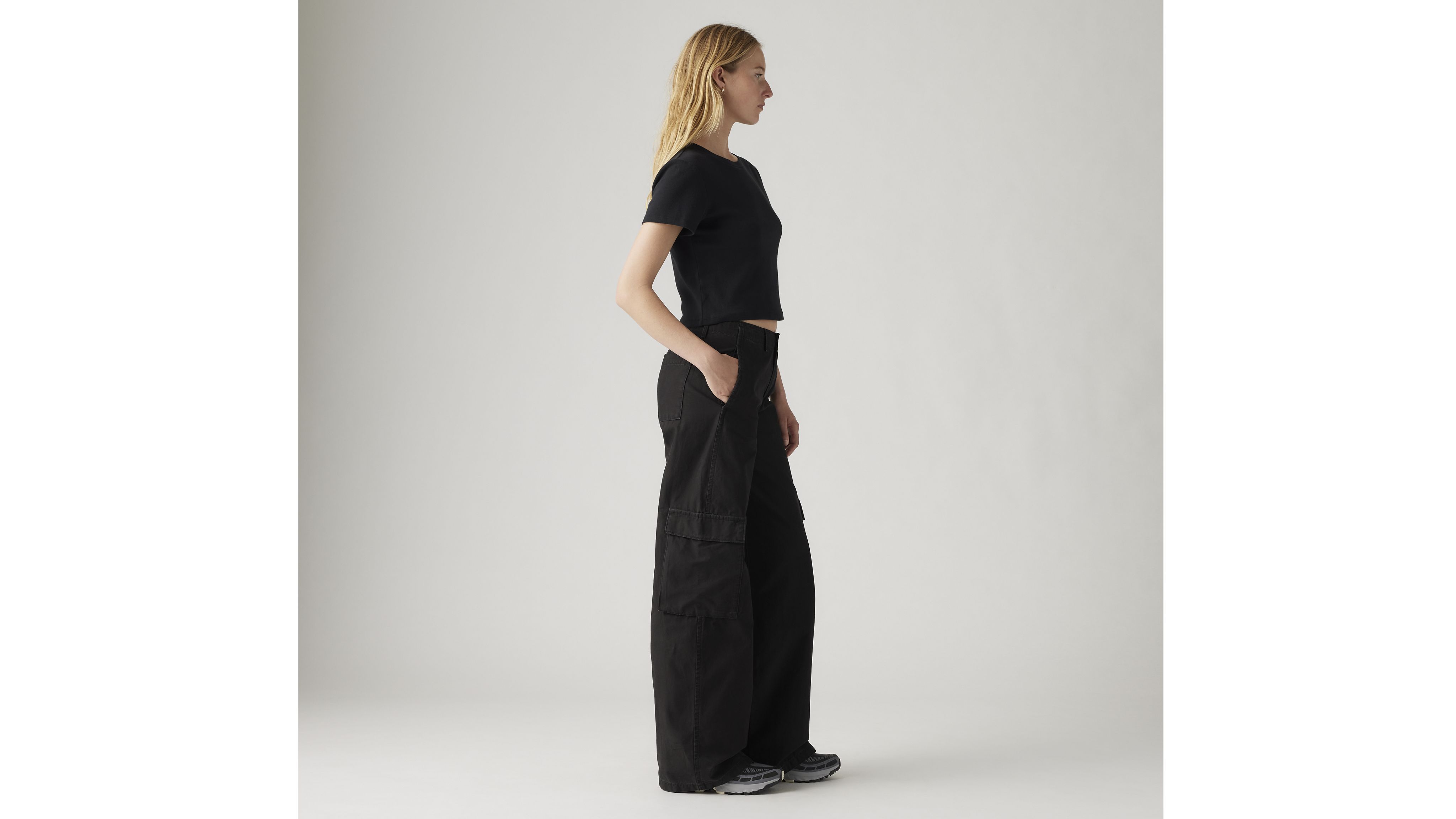 Baggy Cargo Pants 4