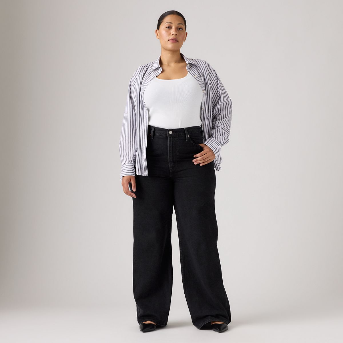 Ribcage Wide-Leg Women's Jeans — Rosie Posie - Black
